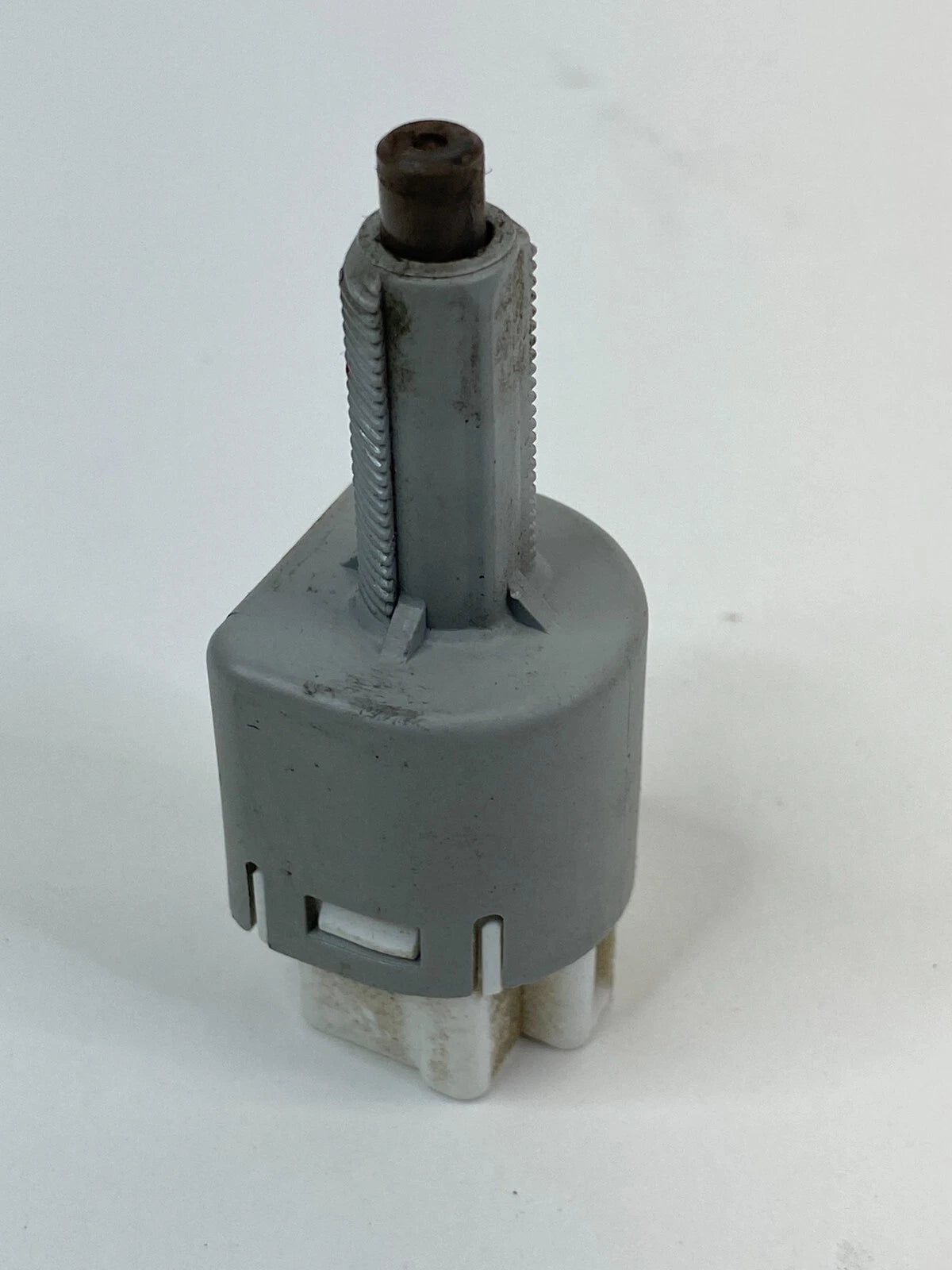 05 06 07 08 09 10 SCION TC BRAKE LIGHT STOP LAMP STOPLAMP SWITCH BUTTON OEM