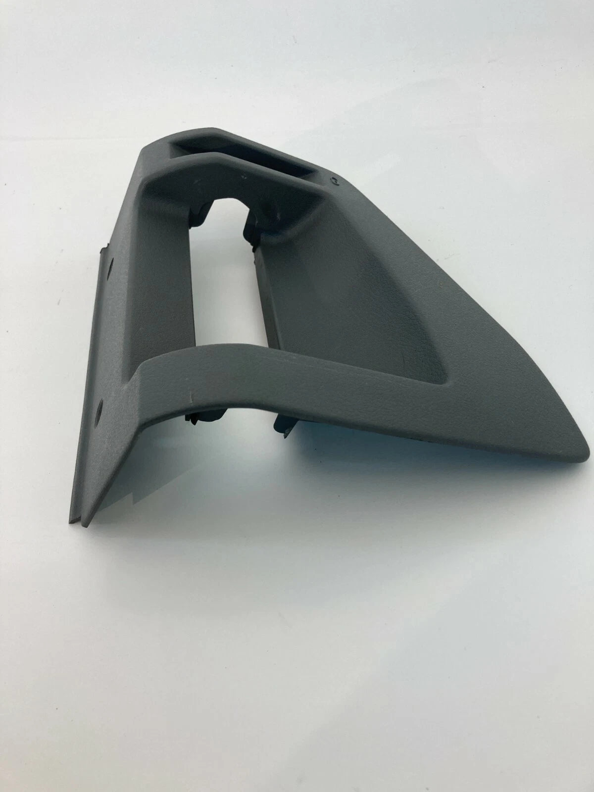 2008-2010 CHRYSLER TOWN & COUNTRY REAR RIGHT INNER DOOR HANDLE TRIM COVER BEZEL