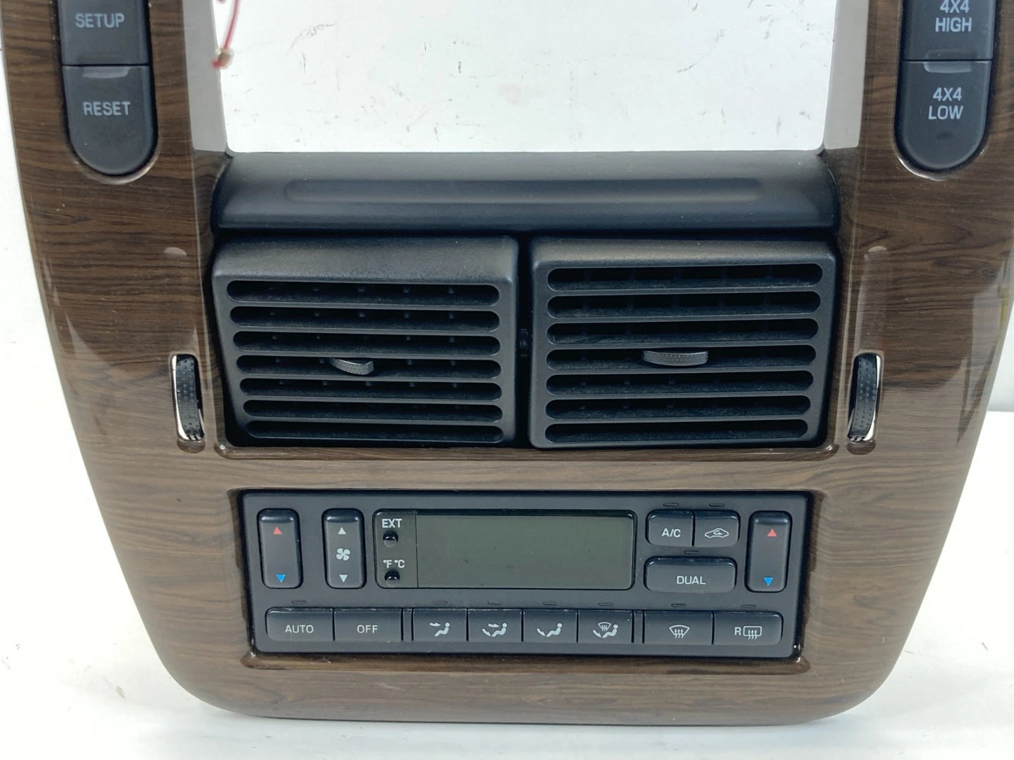2002-2005 FORD EXPLORER RADIO CLIMATE CONTROL BEZEL TRIM W/ VENTS OEM