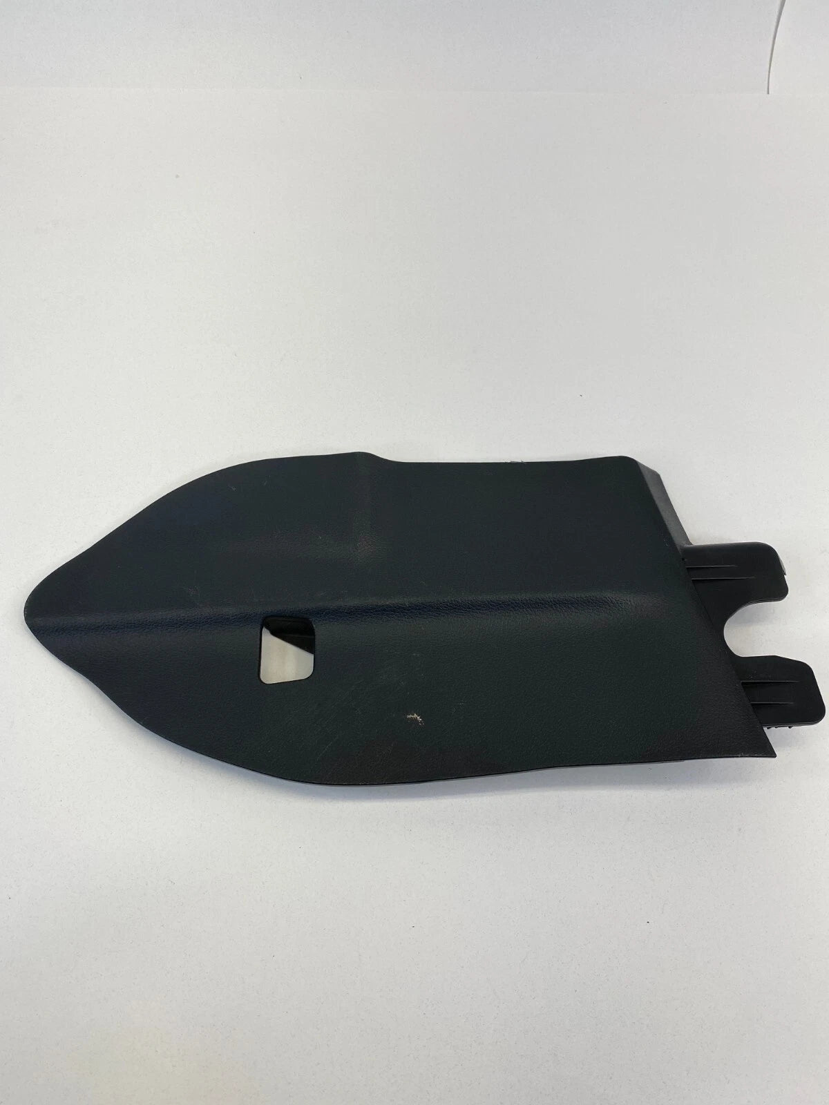 2010 2011 2012 2013 KIA FORTE FRONT LEFT DRIVER LOWER C PAD COVER CONTROL PANEL