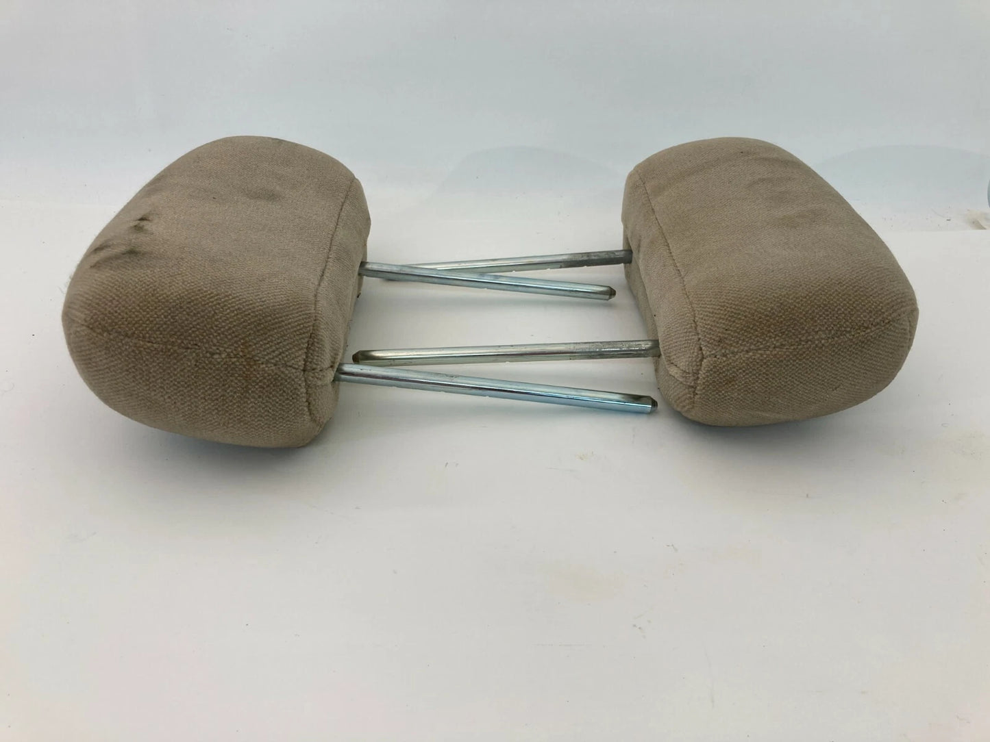 2003-2008 ISUZU ASCENDER THIRD ROW PAIR SET RIGHT LEFT SEAT HEADREST HEAD REST