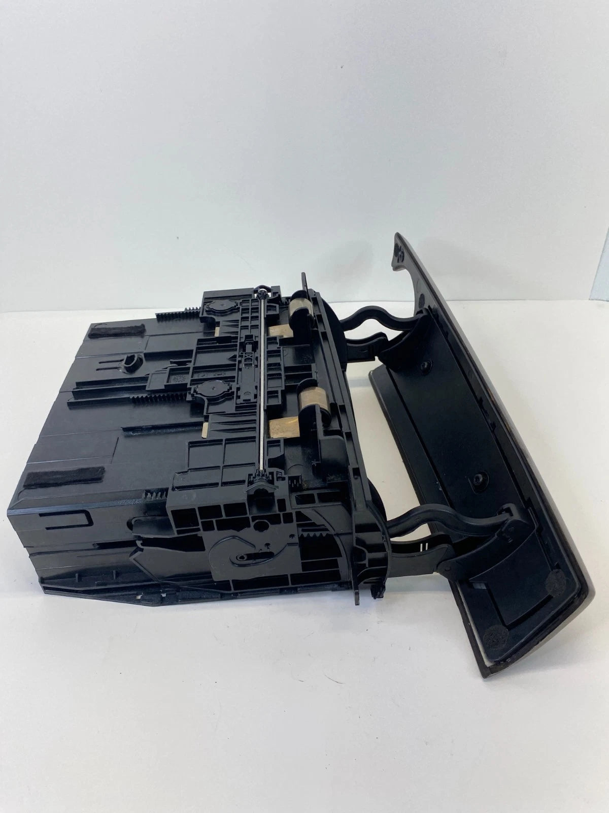 2007-2015 MINI COOPER DASH UPPER GLOVE BOX STORAGE CD CHANGER CARRIER 9166599