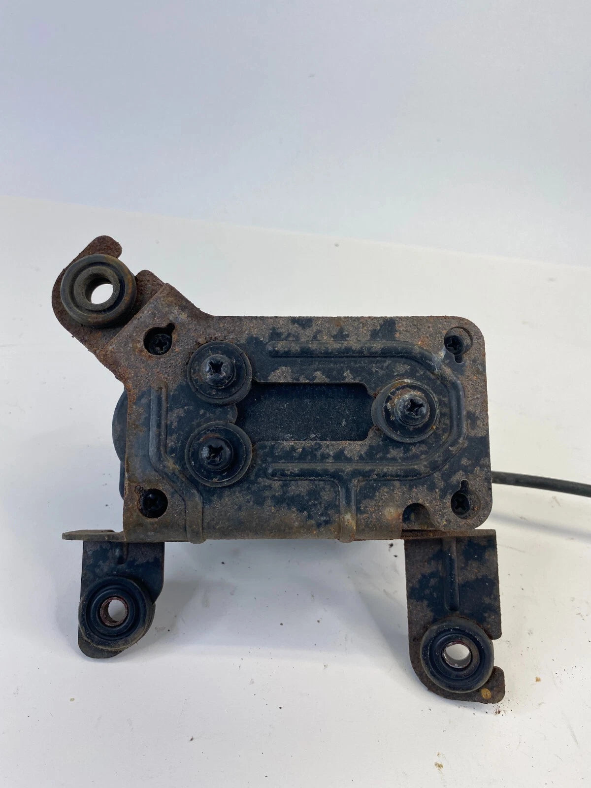 2010 2011 KIA SOUL 2.0L 16V A/T CRUISE CONTROL MOTOR ACTUATOR 96400-2K000 OEM