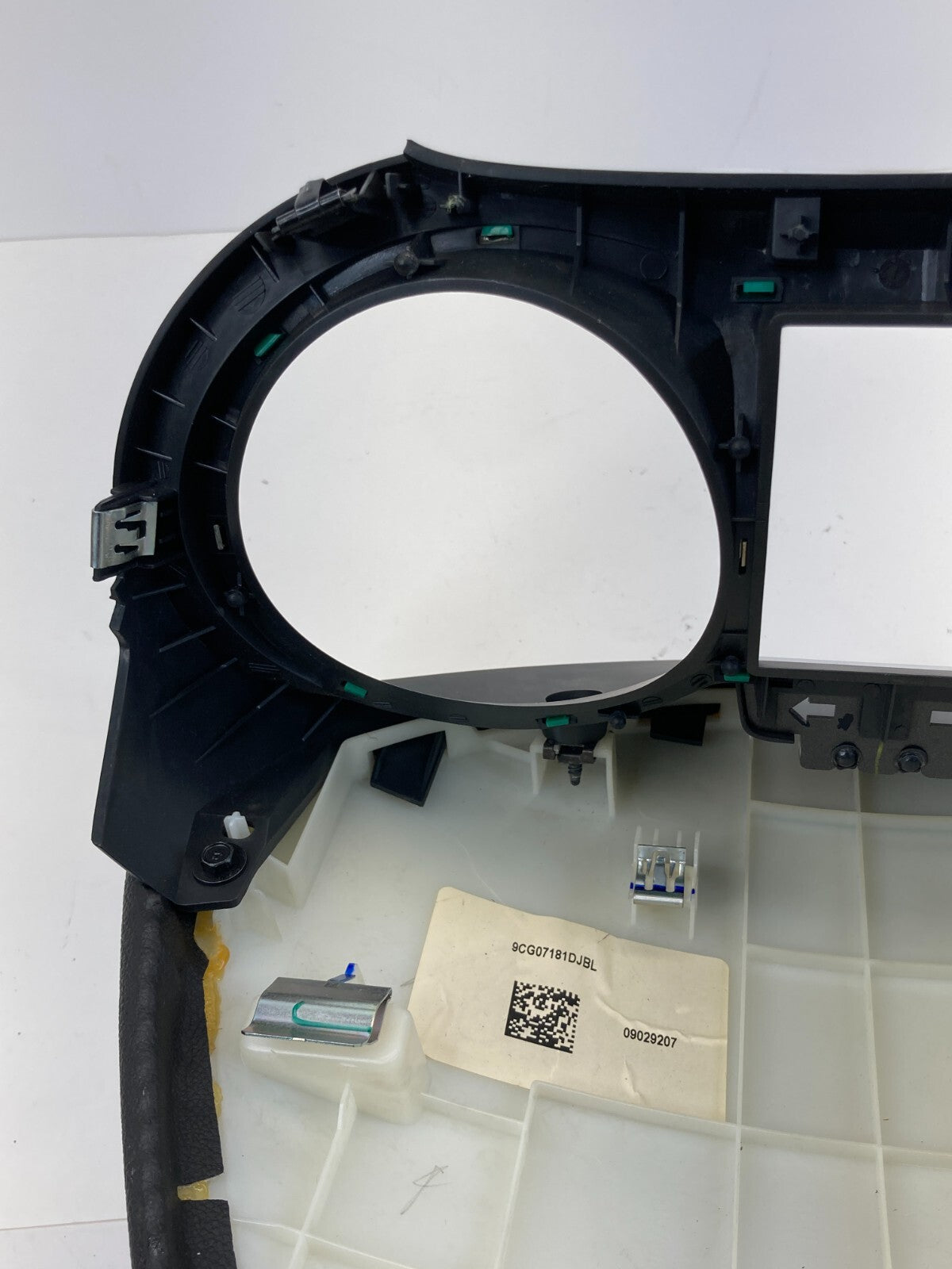 10-13 Buick LaCrosse Speedometer Instrument Cluster Dash Bezel Trim 9CG07181DJBL