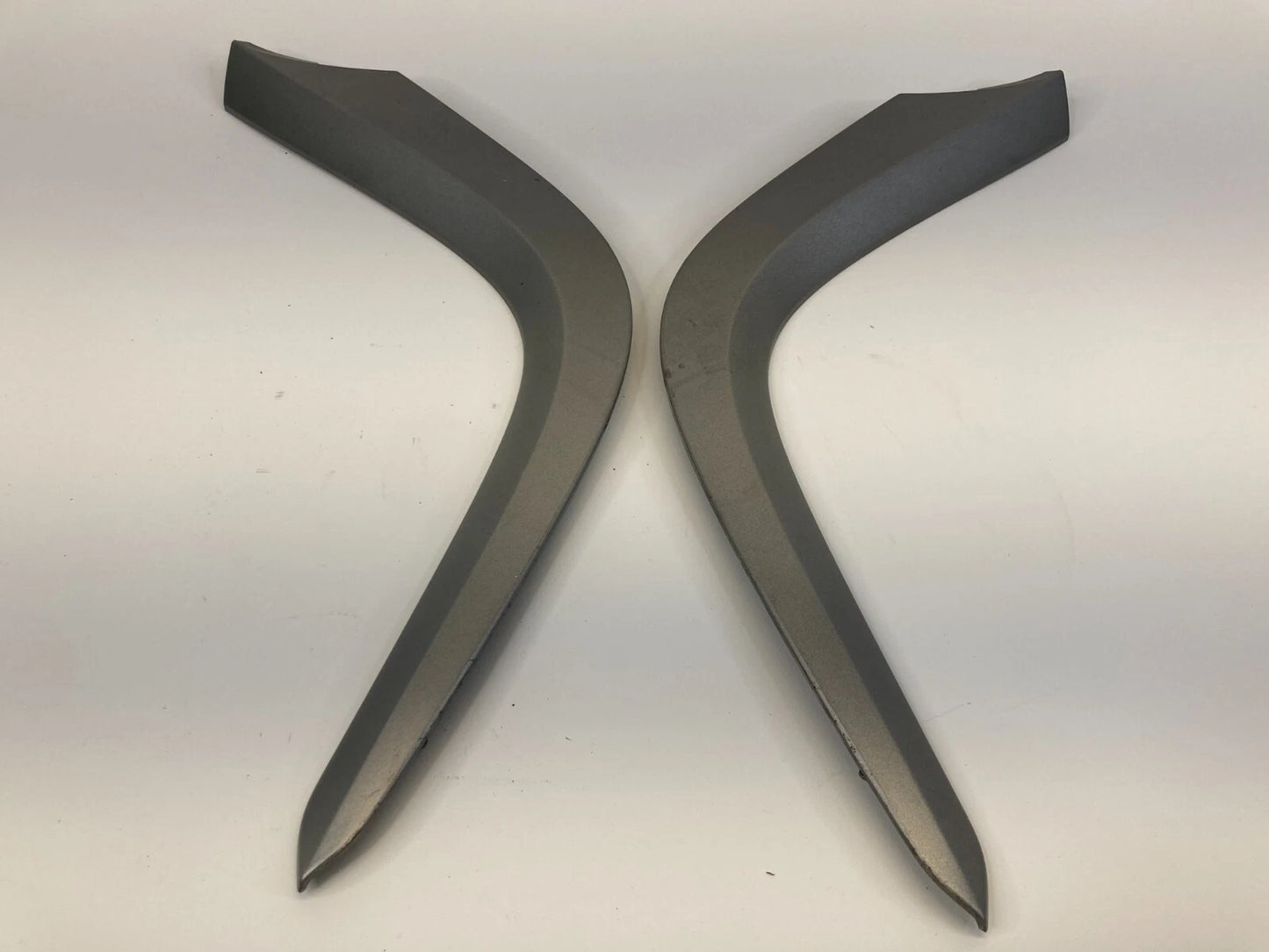 09-13 TOYOTA COROLLA LOWER CENTER CONSOLE LEFT & RIGHT TRIM BEZEL MOLDING SET