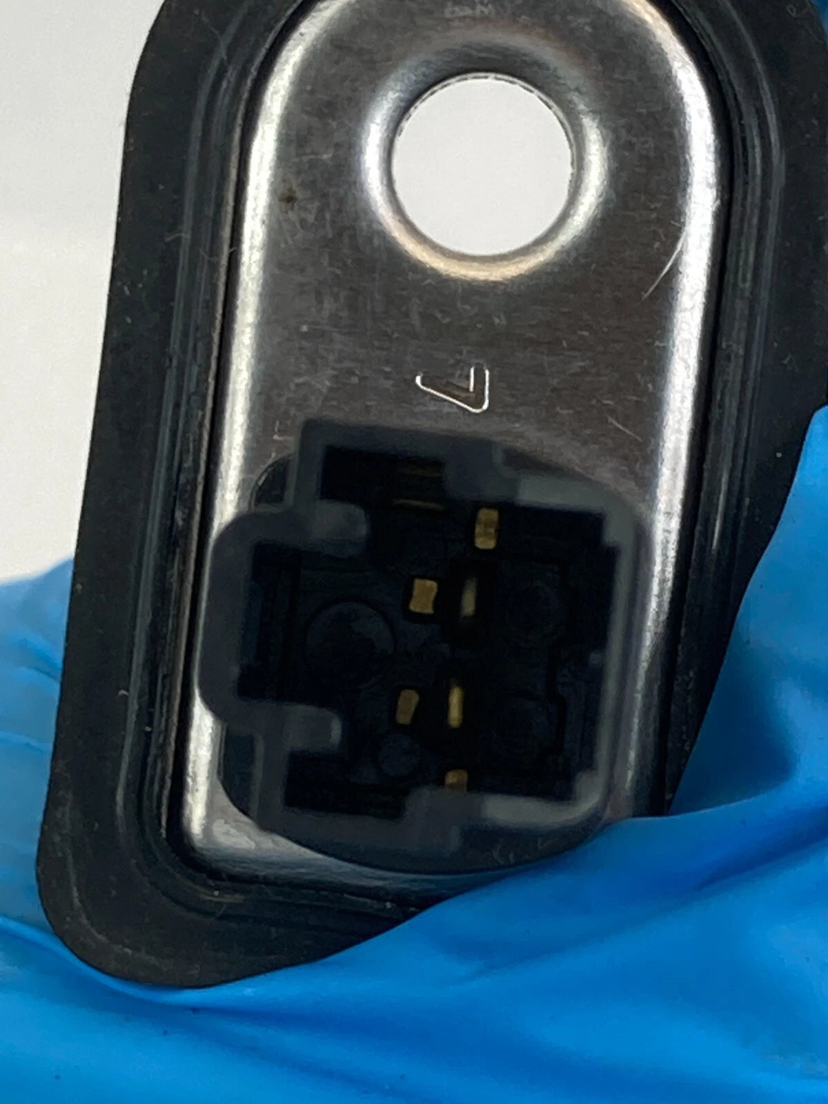 2005-2010 KIA SPORTAGE FRONT LEFT DOOR AJAR LIGHT JAMB COURTESY CONTROL SWITCH