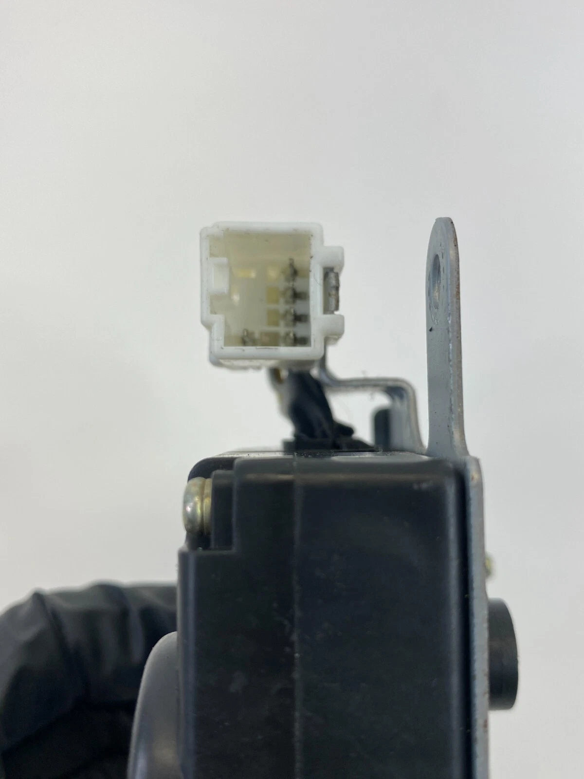 2002 03 04 2005 HYUNDAI SONATA HEATER BLEND DOOR ACTUATOR MOTOR OEM