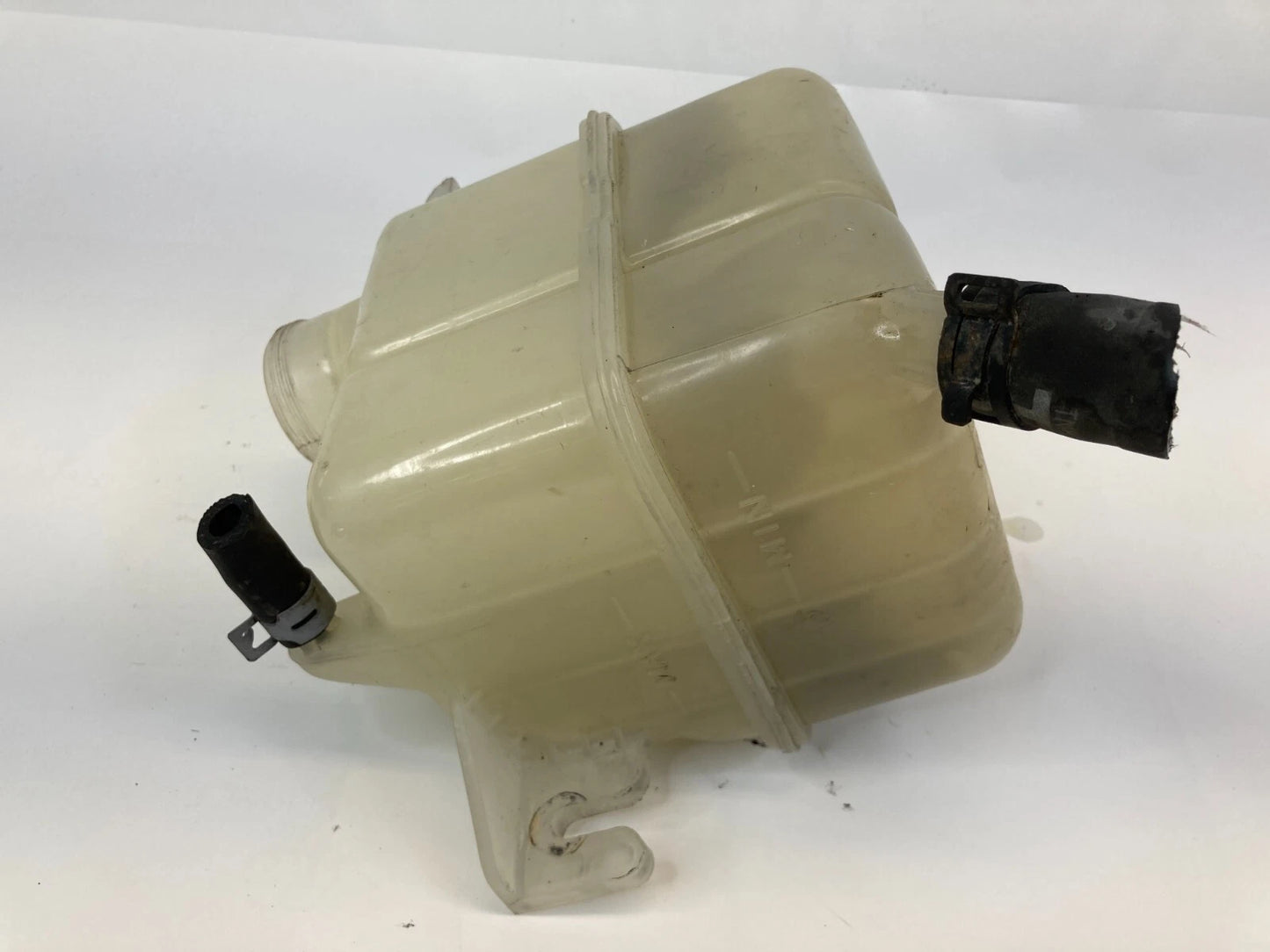2008-2010 SATURN VUE ENGINE EXPANSION COOLANT RESERVOIR TANK BOTTLE OEM