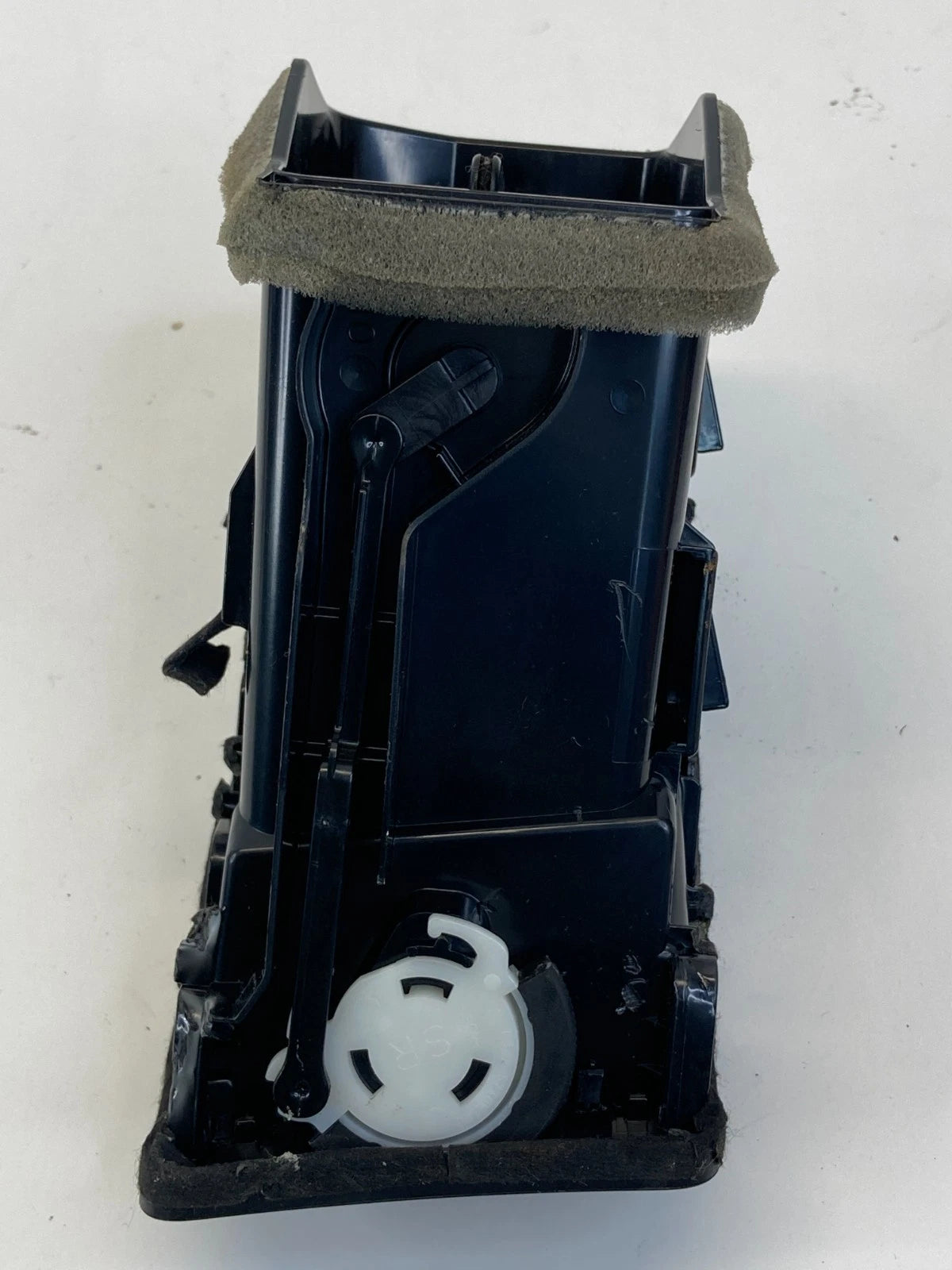 2013-2018 NISSAN ALTIMA DASH RIGHT PASSENGER SIDE A/C AIR VENT DUCT OUTER OEM