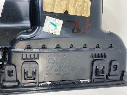 15-17 CHRYSLER 200 FRONT DASH RIGHT PASSENGER AC AIR VENT OUTLET 1YE46TRMAC OEM