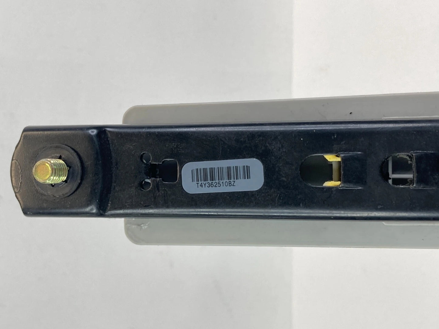 05-10 HONDA ODYSSEY FRONT RIGHT PASSENGER SEAT BELT SEATBELT HEIGHT ADJUSTER OEM