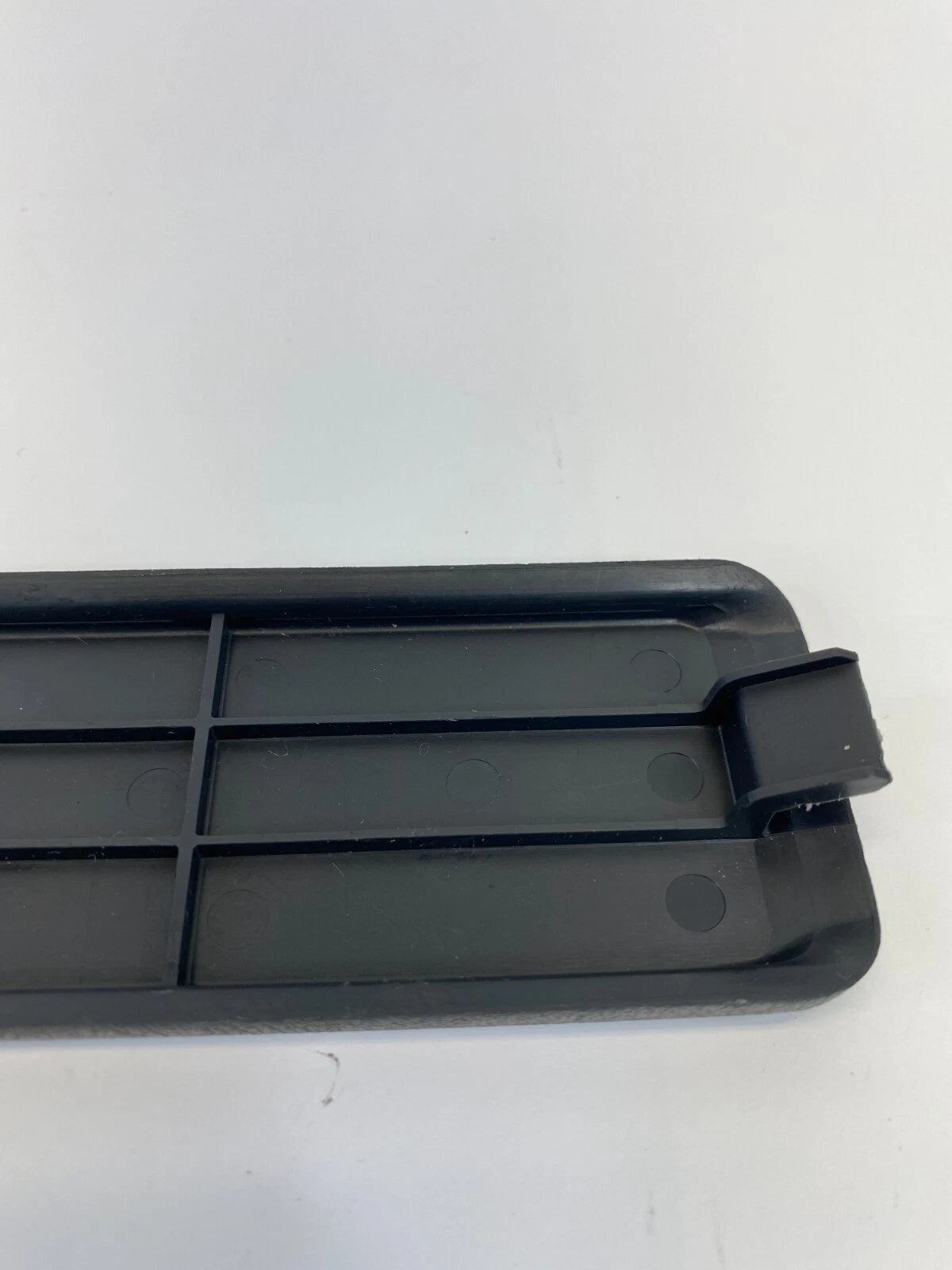 01-05 TOYOTA RAV4 FRAME NUMBER ACCESS TRIM COVER FLOOR CAUTION PLATE BEZEL