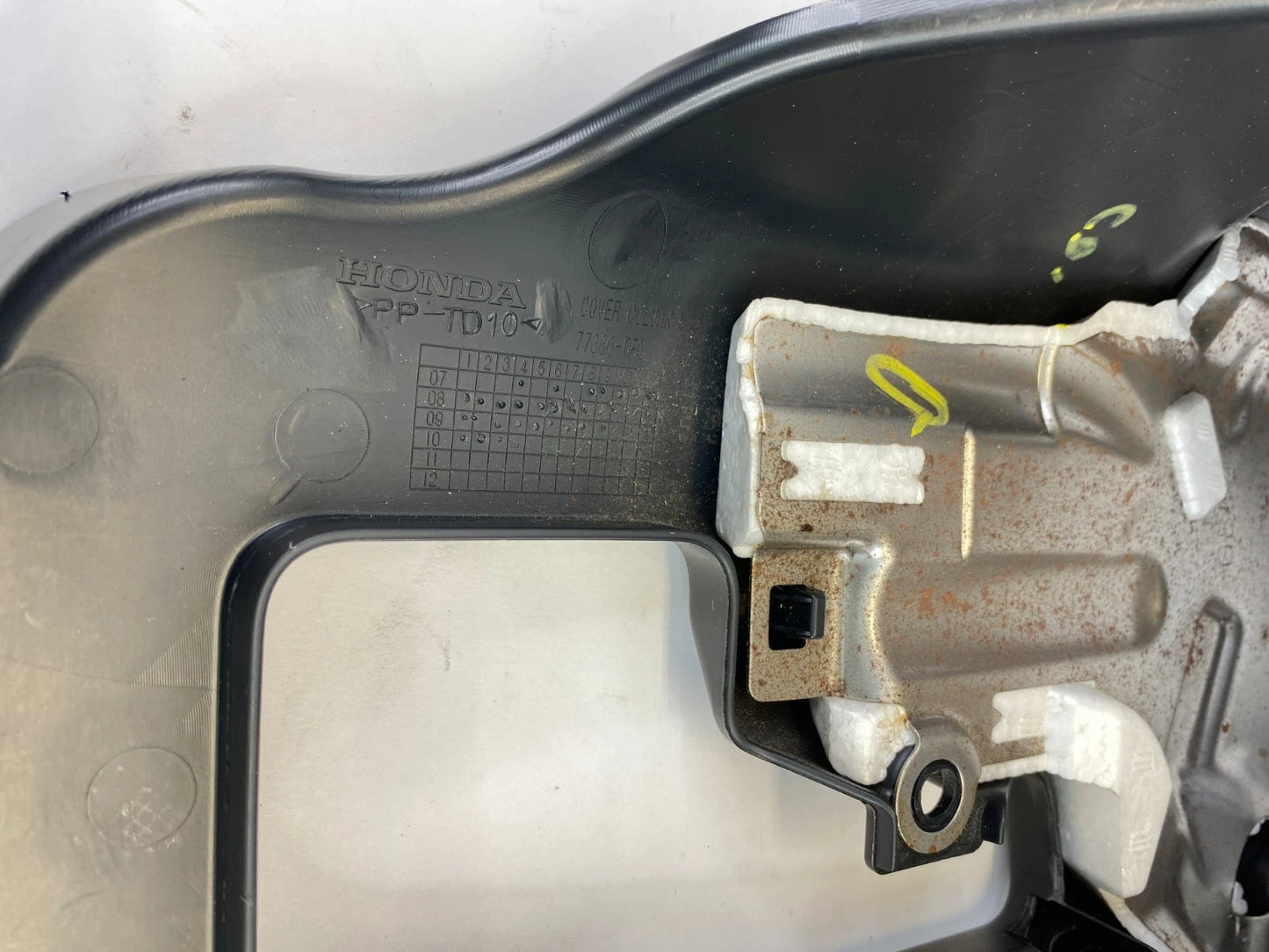 2009-2013 HONDA FIT STEERING COLUMN SHROUD UPPER & LOWER COVER ASSY 77360TF0 OEM