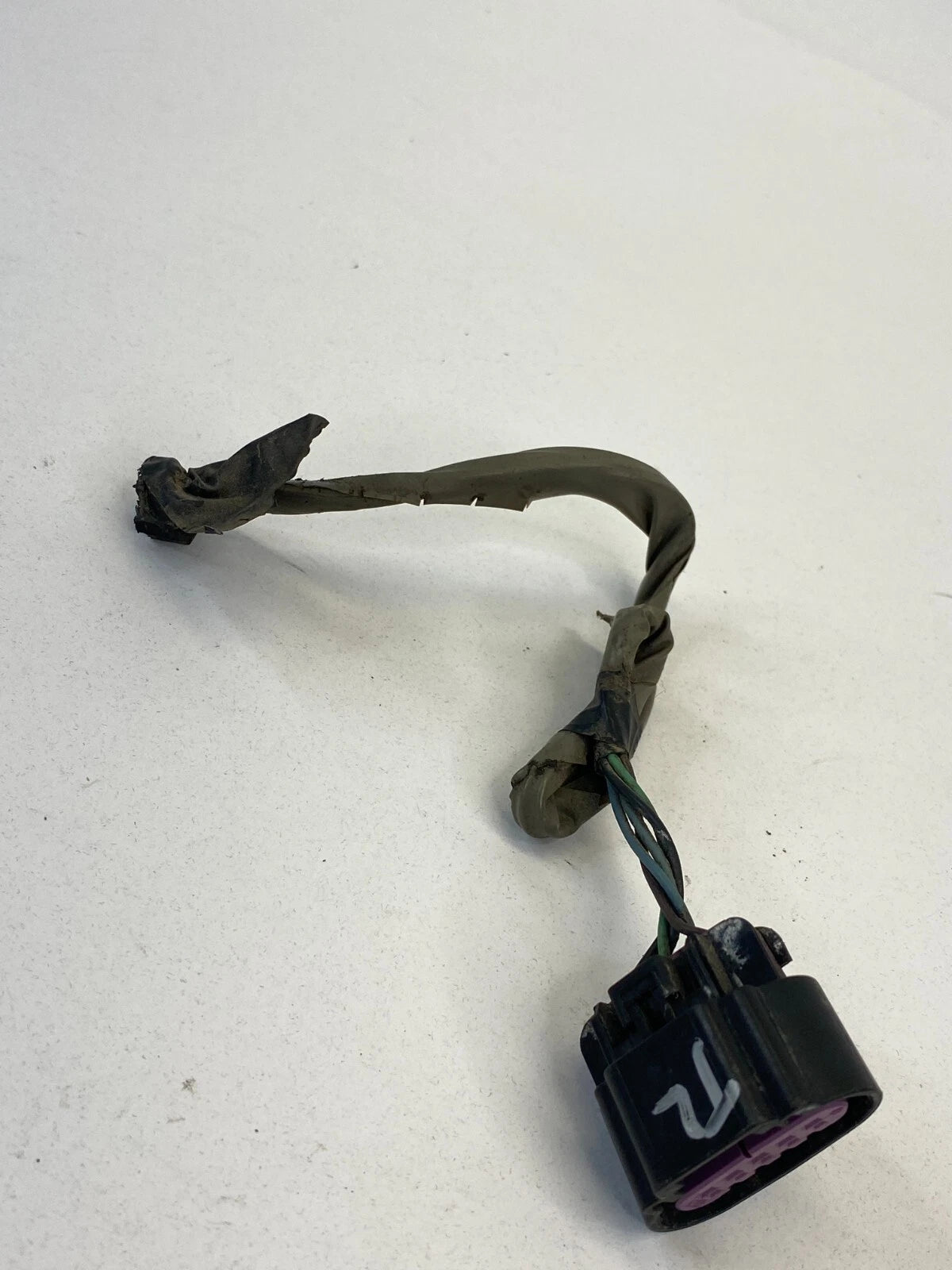 2005-2009 SAAB 9-7X REAR LEFT TAIL LIGHT WIRING HARNESS CABLE CONNECTOR OEM