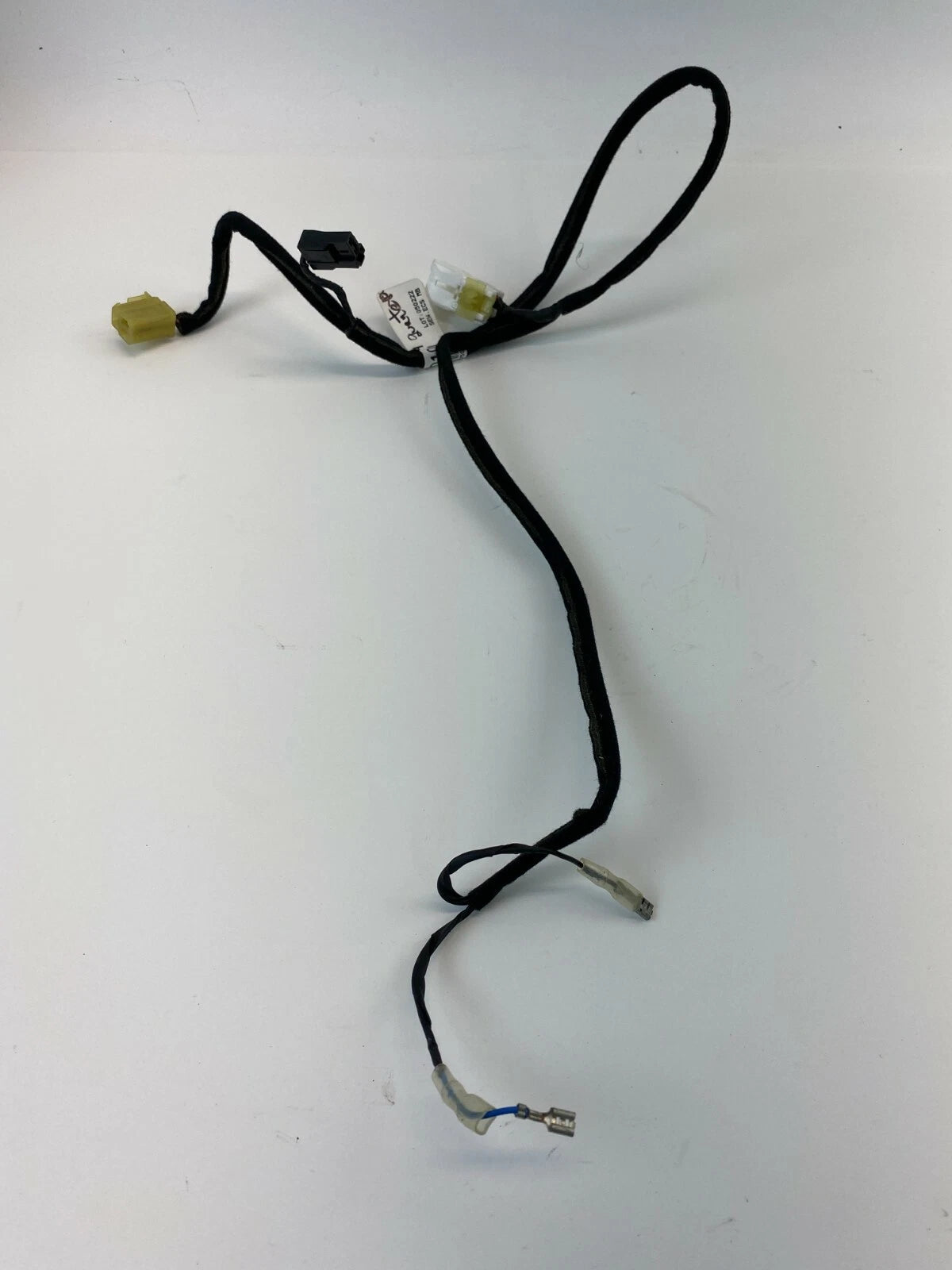 2004 2005 2006 KIA AMANTI SEDAN GLOVE BOX WIRE HARNESS WIRING 91820-3F010 OEM