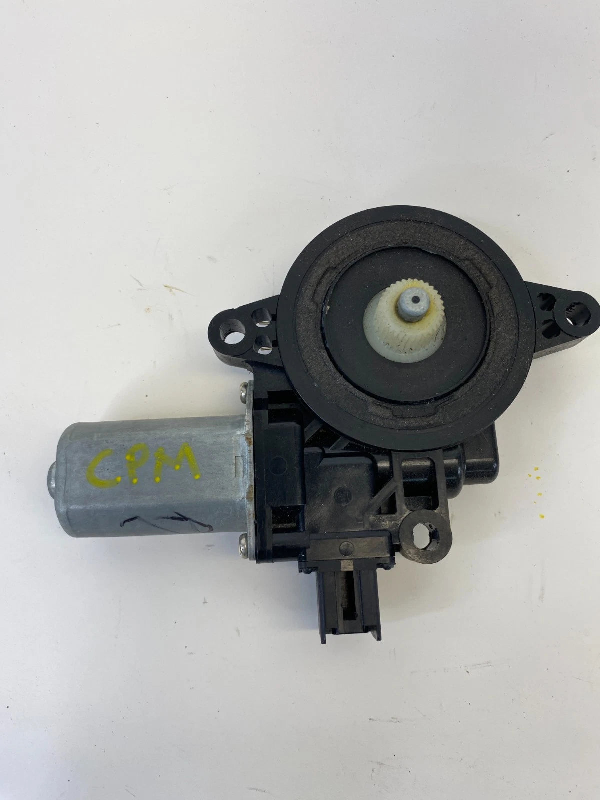 2010-2013 MAZDA 3 REAR LEFT BACK SIDE DOOR POWER WINDOW MOTOR D01G-59-58X OEM