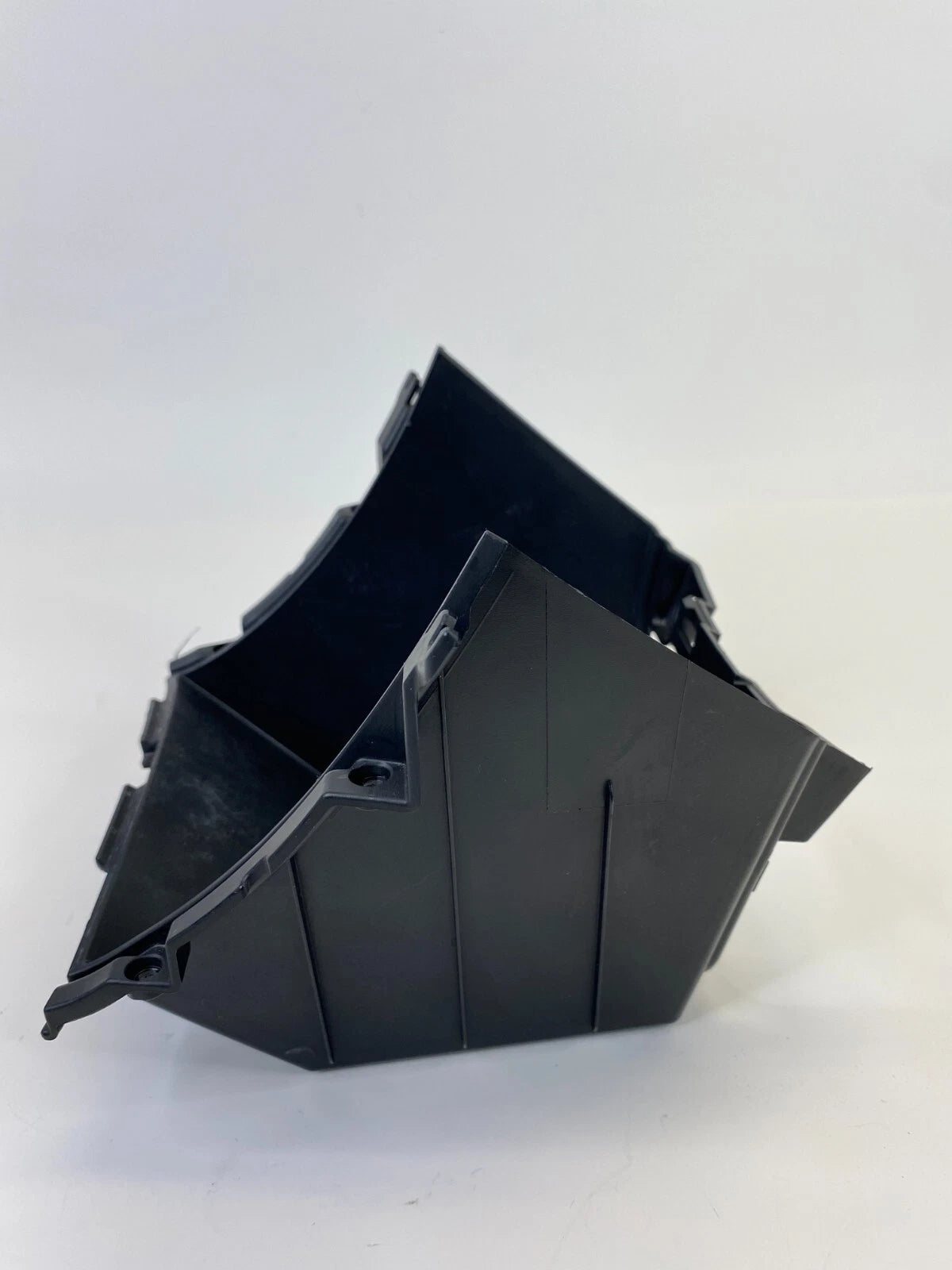 12 13 14 15 16 17 HYUNDAI ACCENT CENTER CONSOLE FLOOR TRAY TRIM 84612-1R000 OEM