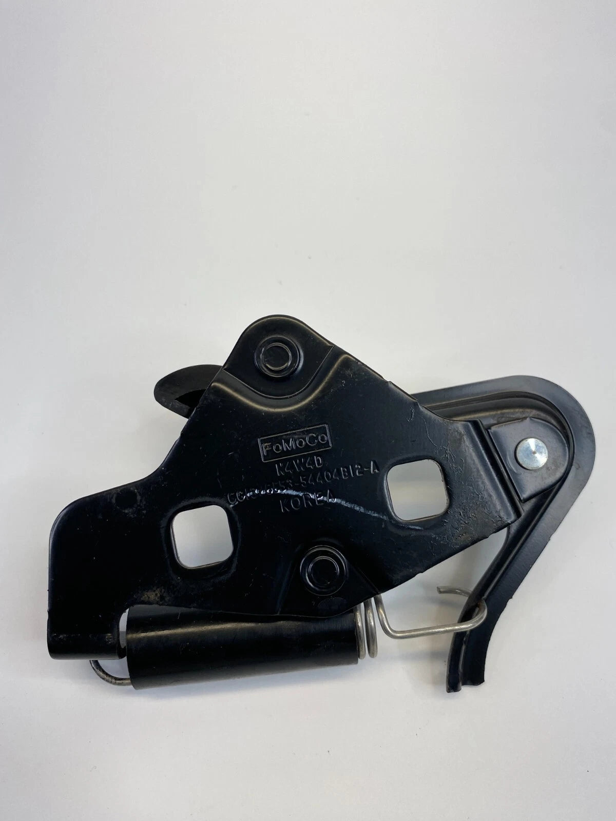 06-09 MILAN 06-12 FUSION REAR TRUNK LID LOCK LATCH STRIKER RELEASE 54404B12 OEM