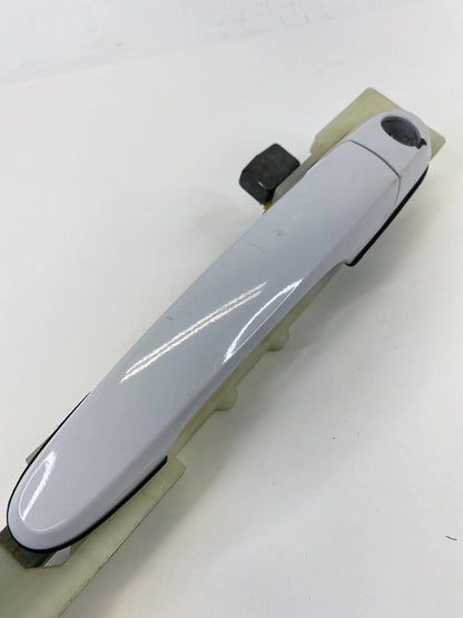 2005-2009 HYUNDAI TUCSON FRONT RIGHT PASSENGER SIDE EXTERIOR DOOR HANDLE OEM