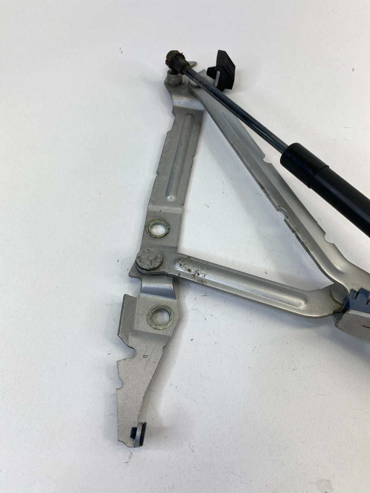 1999-2006 VOLVO S80 REAR TRUNK LID TAILGATE LEFT SIDE LIFT SUPPORT HINGE STRUT
