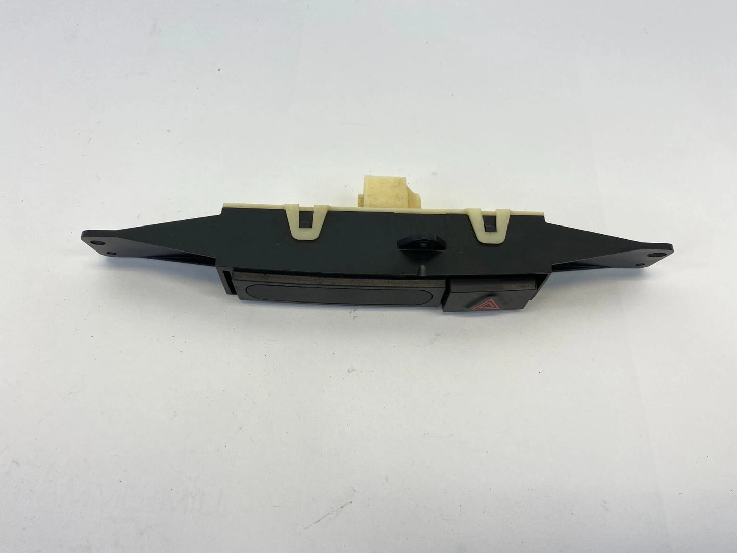 01-07 DODGE CARAVAN DASH EMERGENCY HAZARD LIGHT CONTROL SWITCH 05134629AA OEM