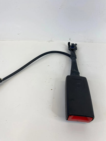 2014-2019 Ford Taurus Sedan Front Right Passenger Side Seat Belt Buckle Assy