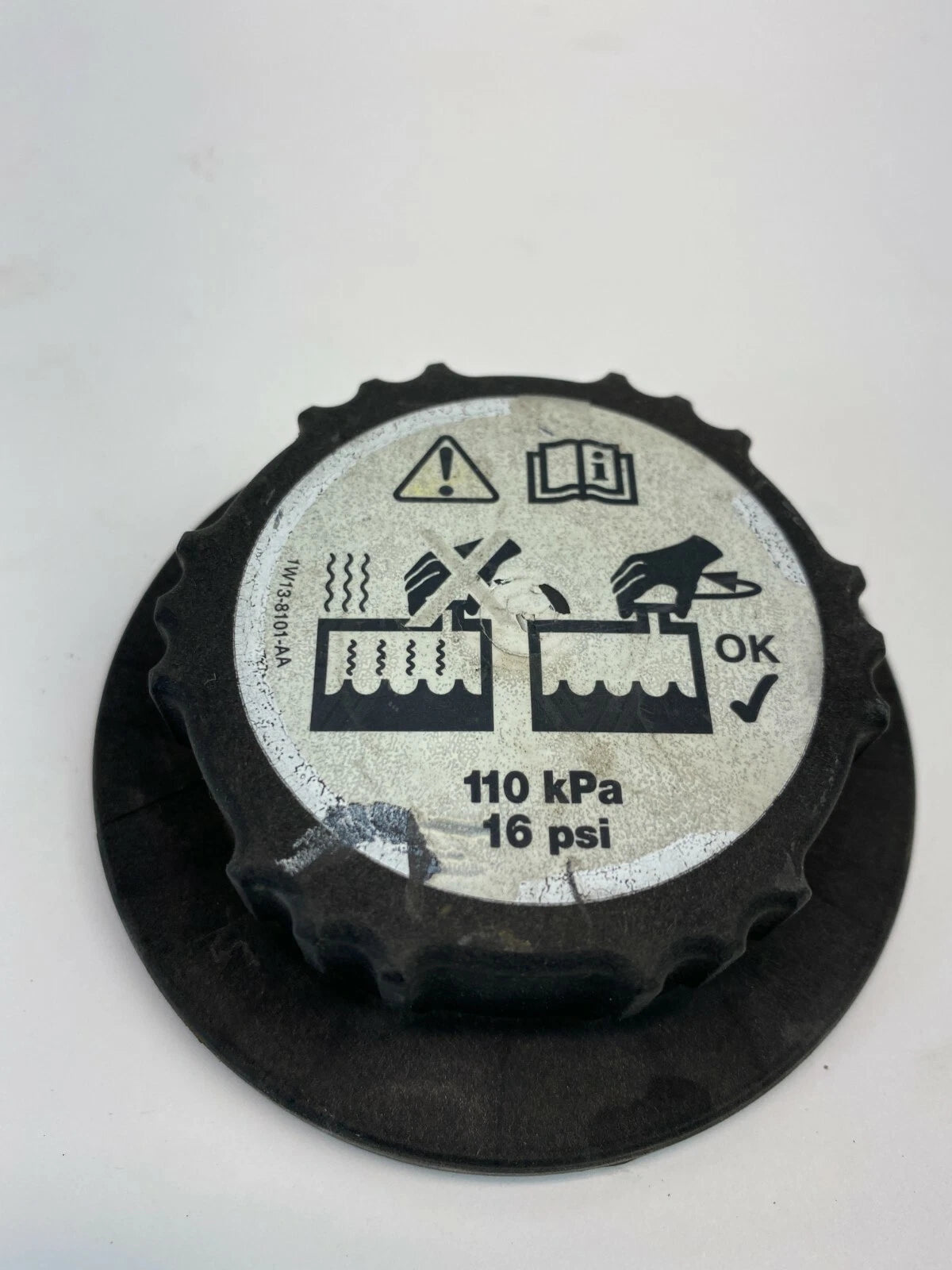 2005 2006 2007 FORD FREESTYLE COOLANT RADIATOR OVERFLOW RESERVOIR CAP LID OEM