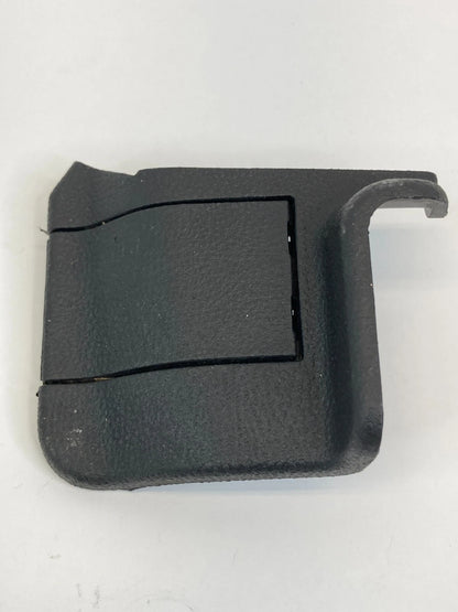 2010-2017 CHEVROLET CHEVY EQUINOX LOWER RIGHT SIDE FLOOR BOLT COVER CAP TRIM OEM