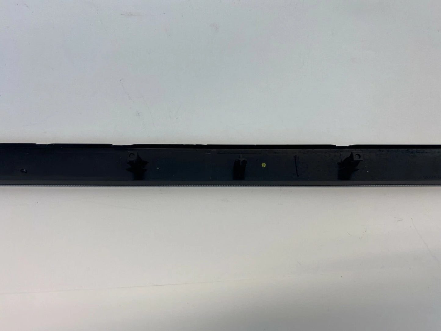 2005-2010 VW VOLKSWAGEN JETTA FRONT RIGHT DOOR PANEL TRIM MOLDING 1K4867440 OEM