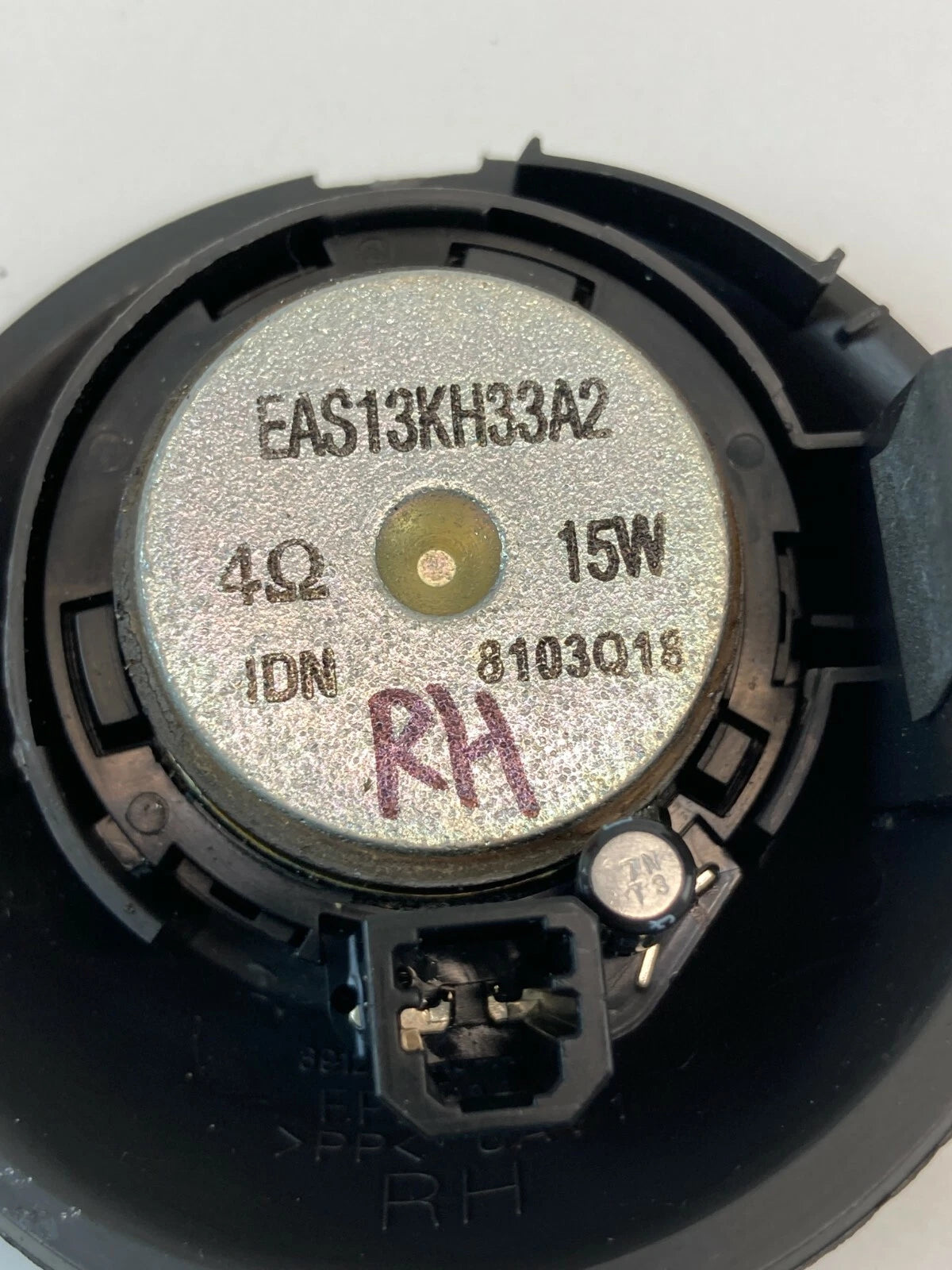 2005-2010 HONDA ODYSSEY RIGHT PASSENGER SIDE DASH TWEETER SPEAKER EAS13KH33A2