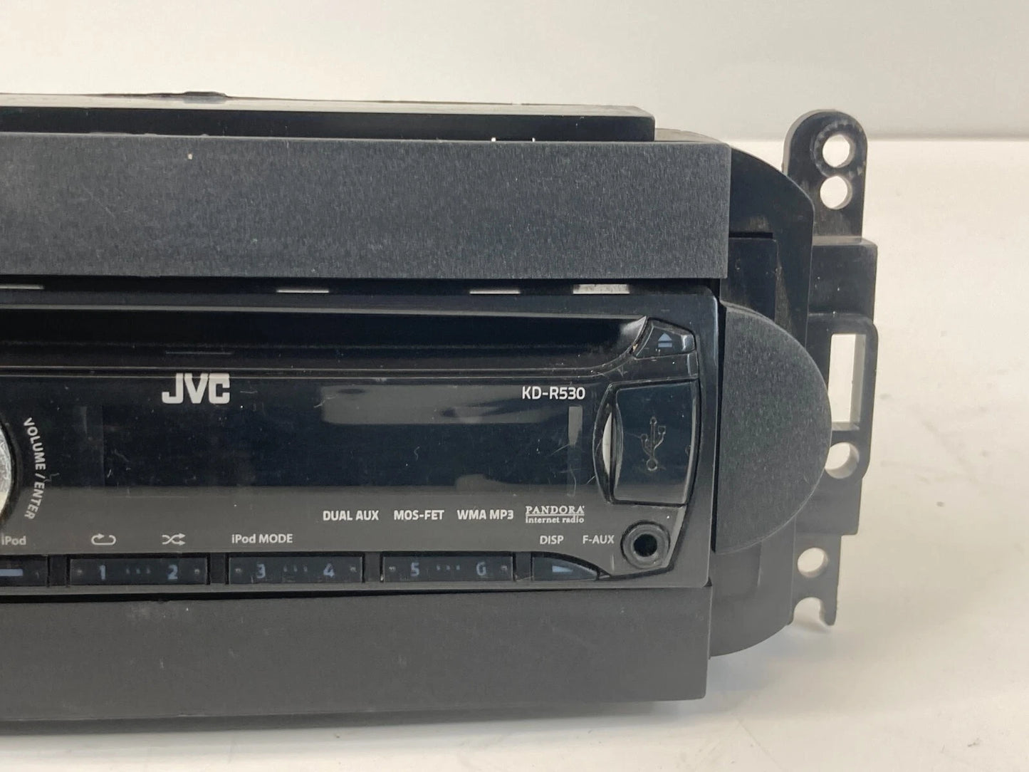 JVC CD PLAYER MP3 WMA AUX RADIO STEREO UNIT DASH KIT PANDORA KD-R530 AFTERMARKET