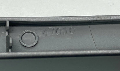04-06 TOYOTA PRIUS CENTER CONSOLE UPPER CUP HOLDER TRIM BEZEL PANEL 5880447010