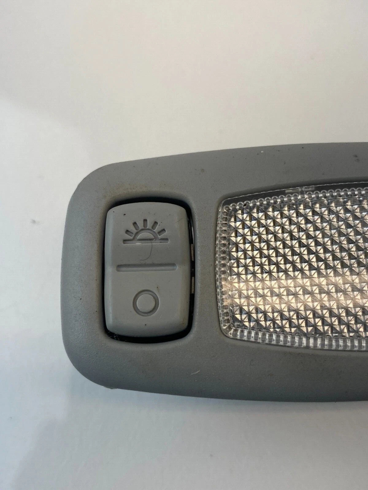11-13 HYUNDAI ELANTRA LEFT DRIVER OVERHEAD SUNVISOR COURTESY LIGHT 92891-3SXXX