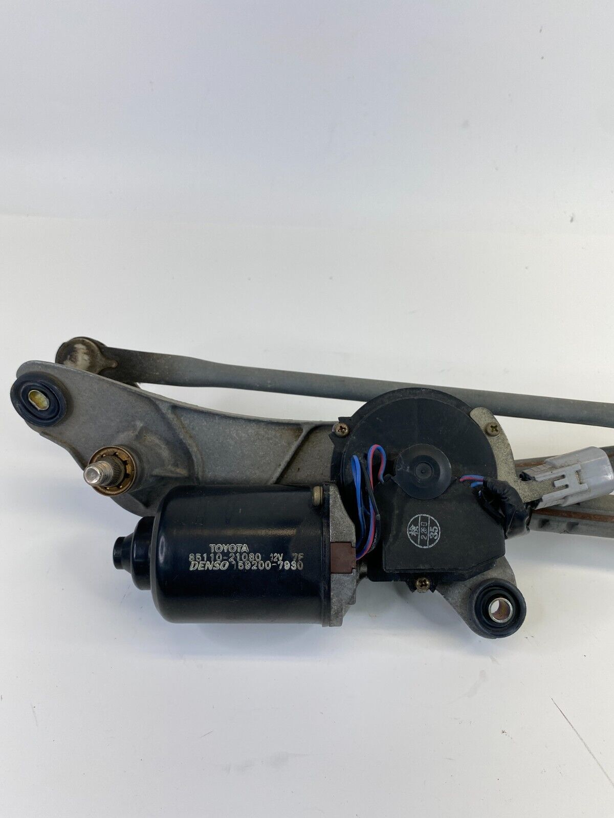 2005 06 07 08 09 2010 Scion tC Front Windshield Wiper Motor 85110-21080 OEM