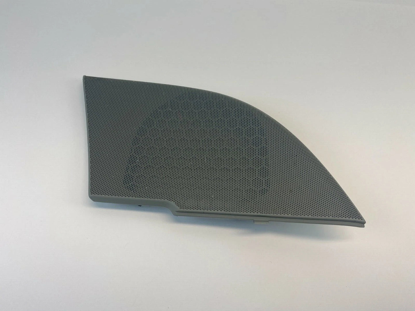 05-10 HONDA ODYSSEY REAR LEFT SIDE SPEAKER GRILLE COVER TRIM 84662-SHJ-A010 OEM