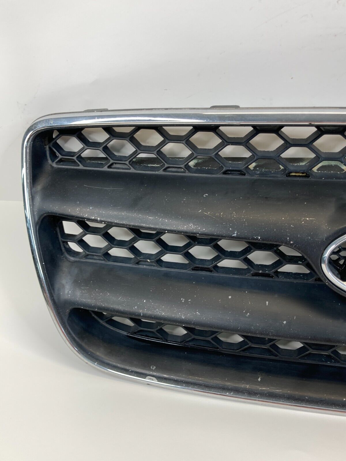 2007 2008 2009 Hyundai Santa Fe Sedan Front Bumper Center Upper Grill Grille OEM