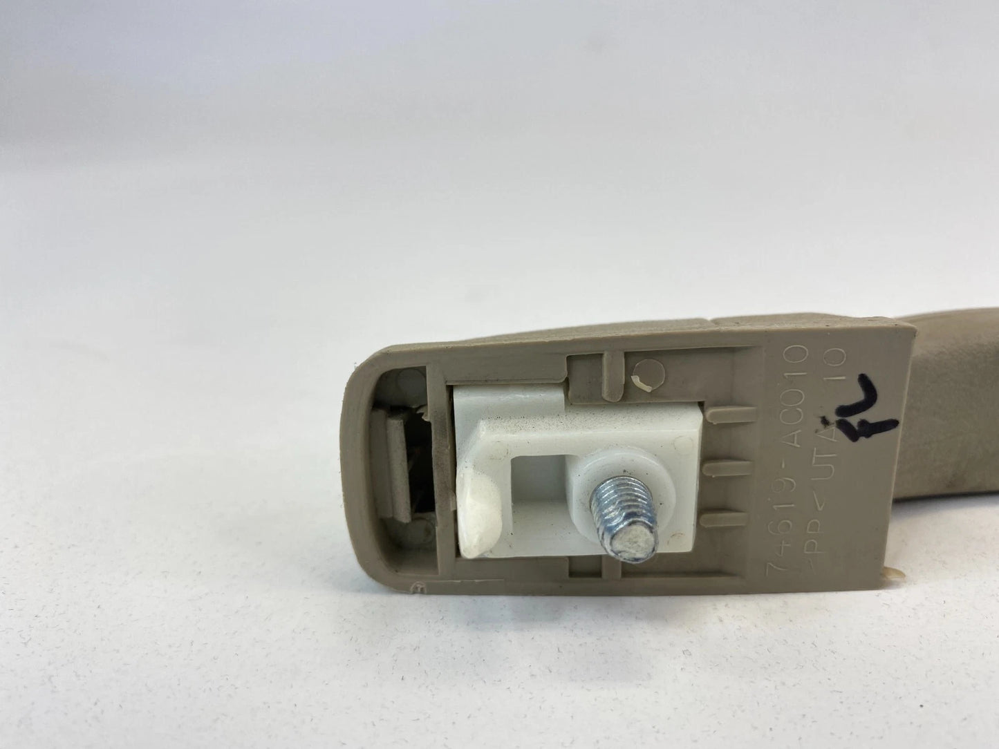 2000-2004 TOYOTA AVALON FRONT LEFT SIDE INNER ROOF GRAB GRIP ASSIST HANDLE OEM