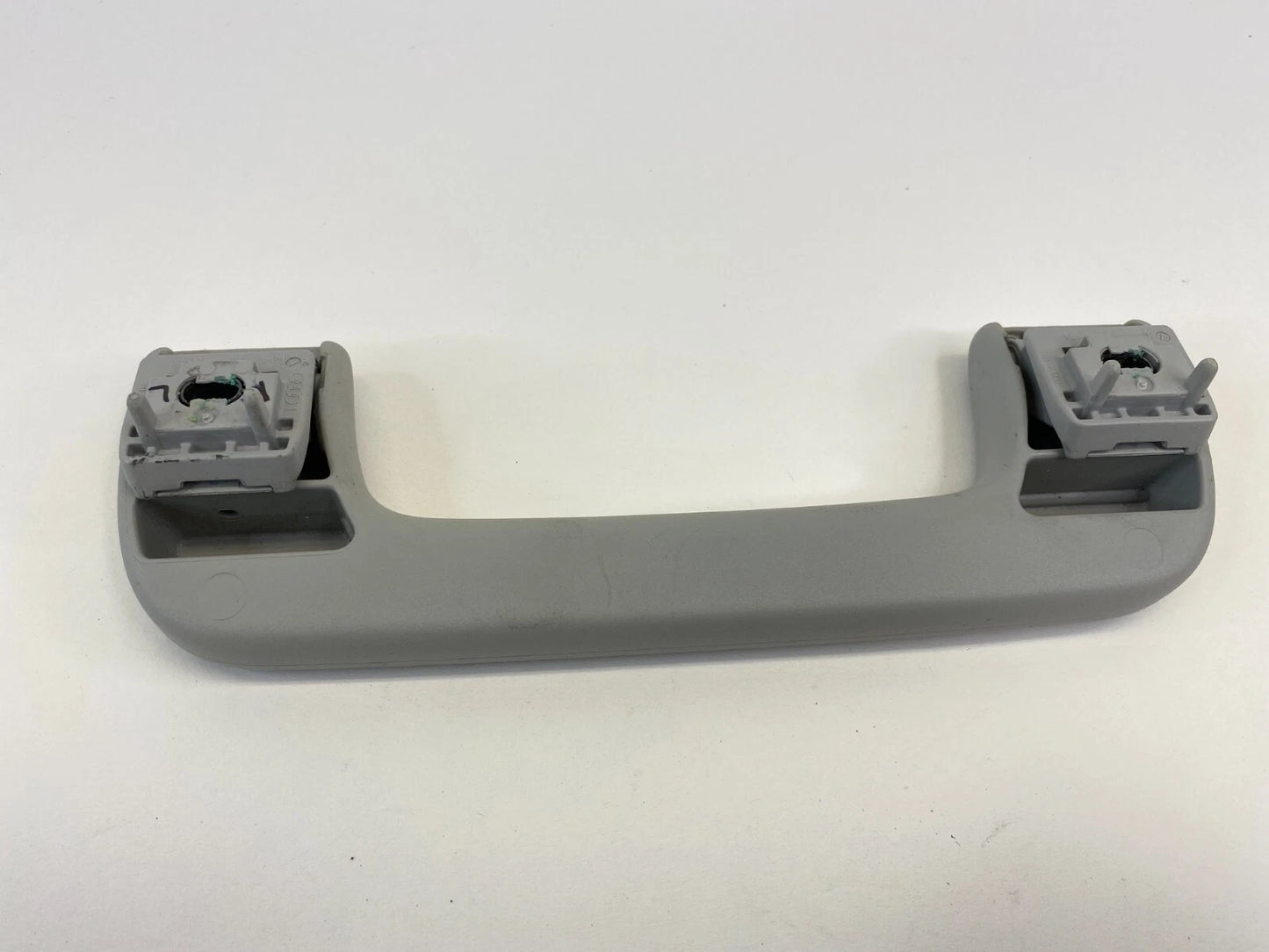 2006-2013 AUDI A3 REAR LEFT DRIVER SIDE ROOF GRAB HANDLE ASSIST 8P0-857-607 OEM