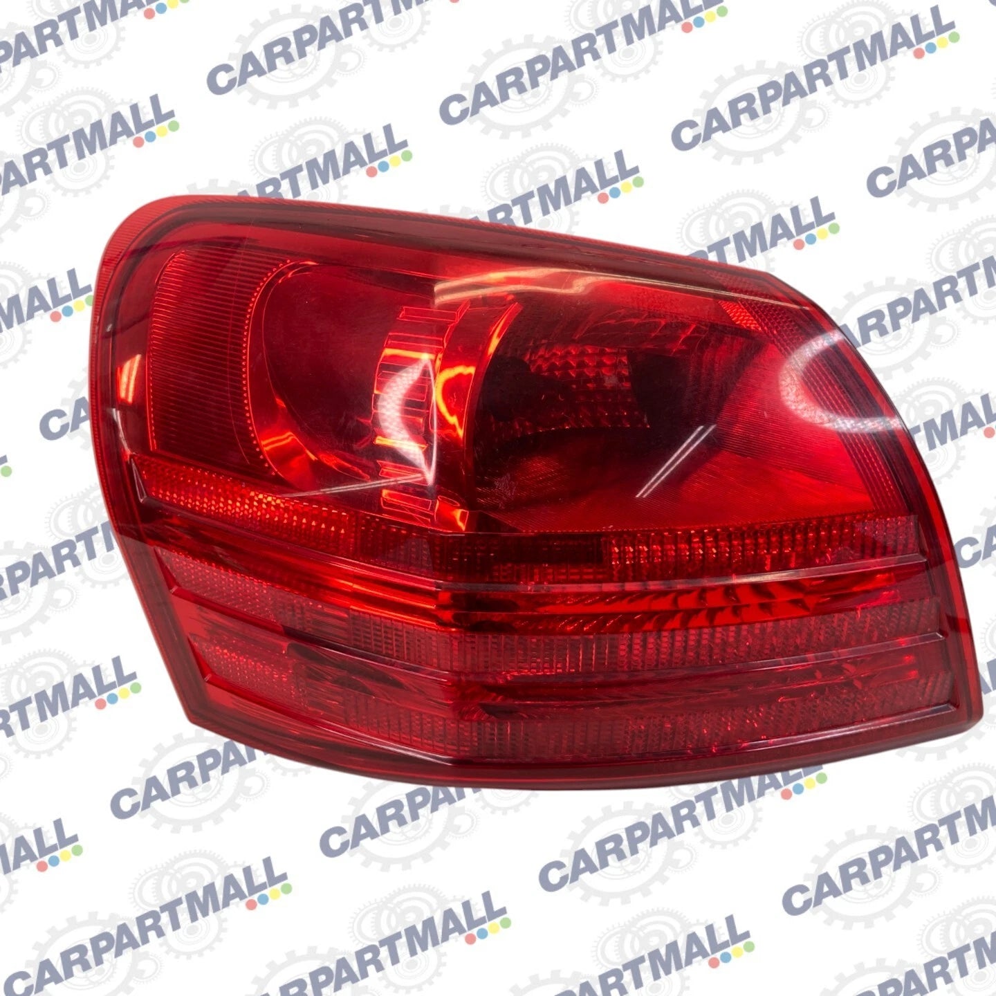 2008-2013 NISSAN ROGUE REAR LEFT SIDE OUTER TAILLIGHT LAMP OEM
