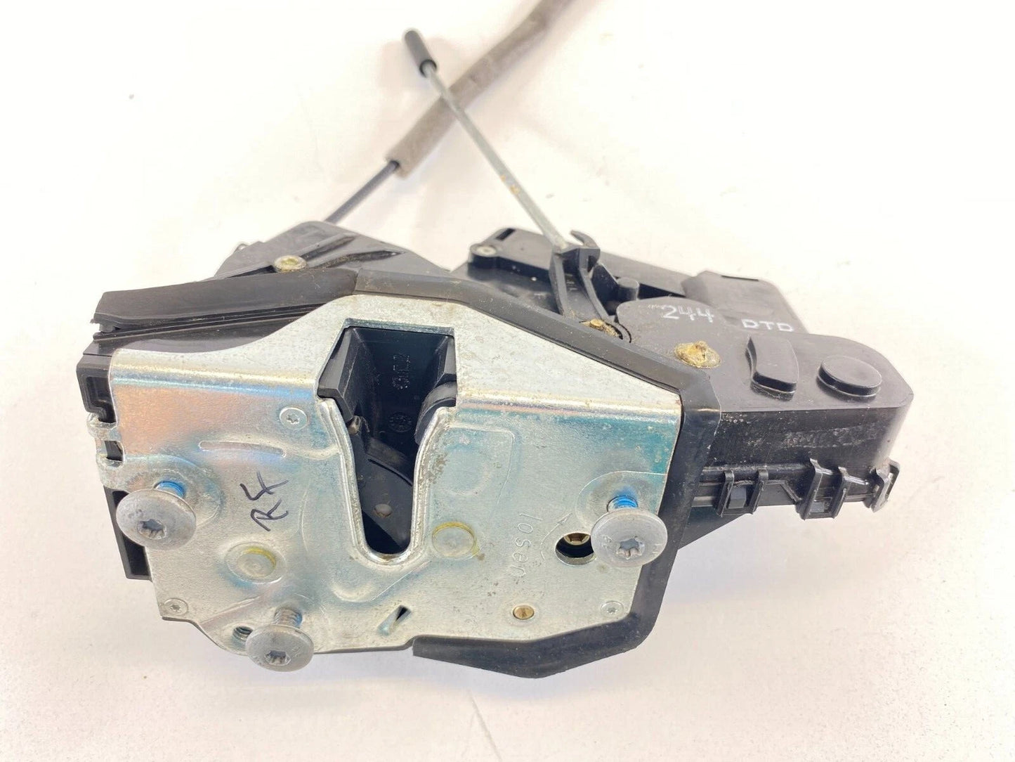 01-05 BMW 330XI 325I 325XI 330I FRONT RIGHT PASSENGER DOOR LOCK LATCH ACTUATOR