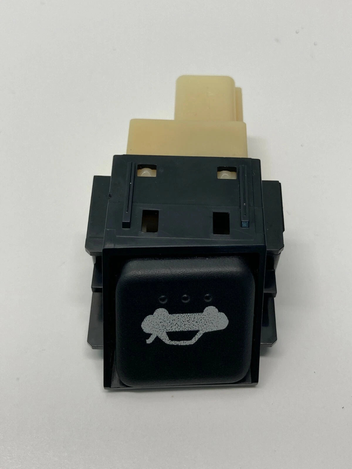 2003 04 05 06 07 2008 MAZDA6 MAZDA 6 TRUNK LID RELEASE OPENER SWITCH BUTTON OEM