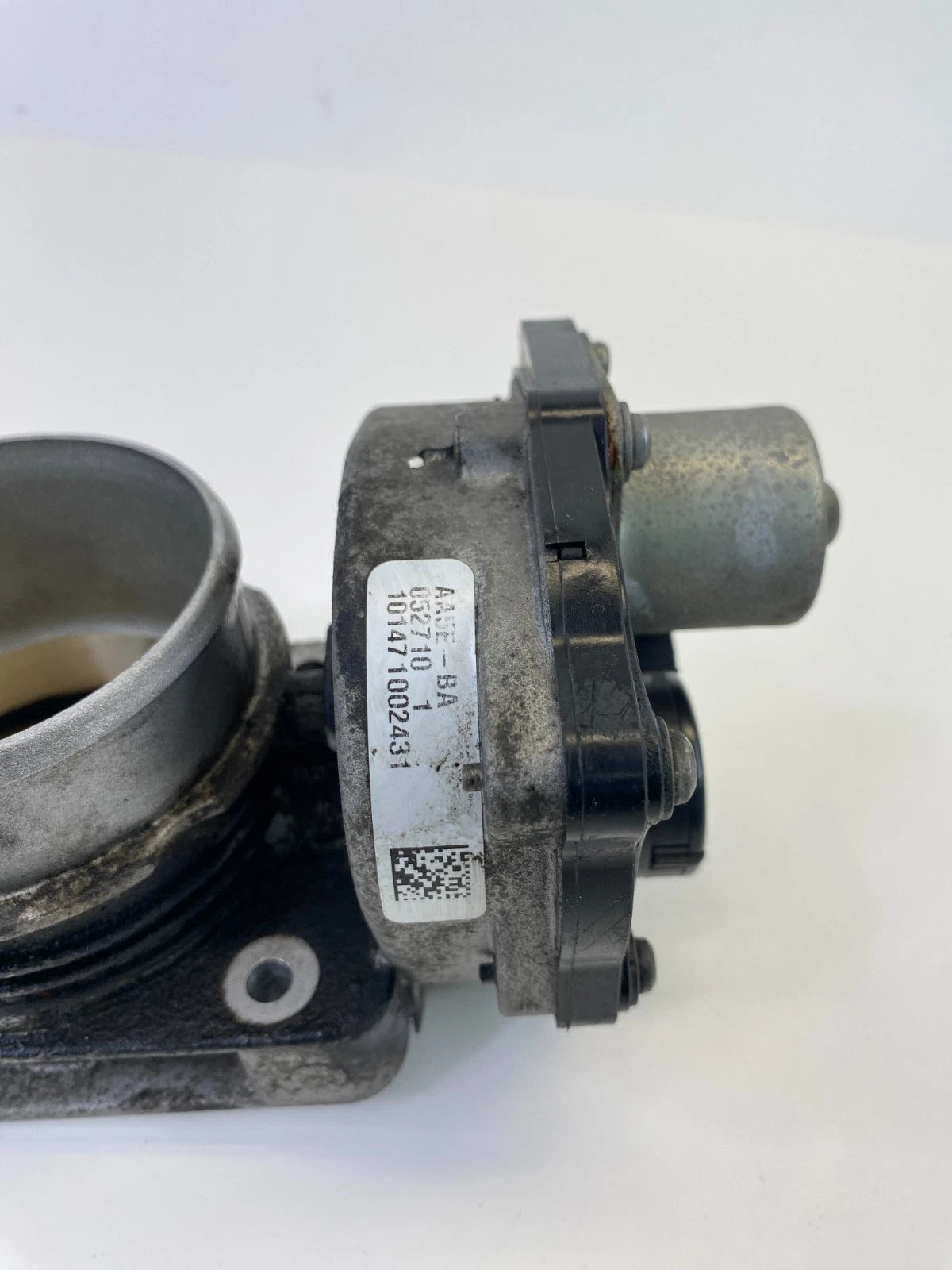 2010 2011 2012 FORD TAURUS 3.5L A/T THROTTLE BODY VALVE ASSEMBLY OEM