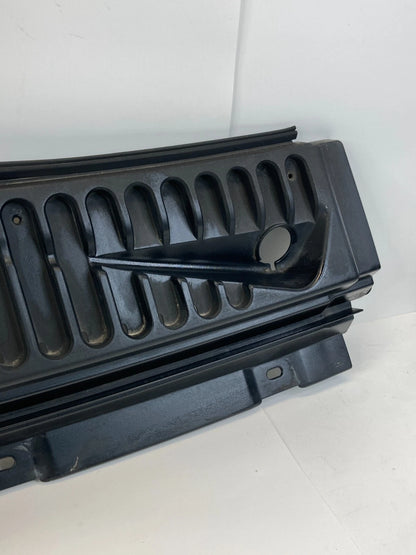 1999-2001 FORD F-250 F250 SUPER DUTY WINDSHIELD RIGHT PASSENGER WIPER COWL OEM