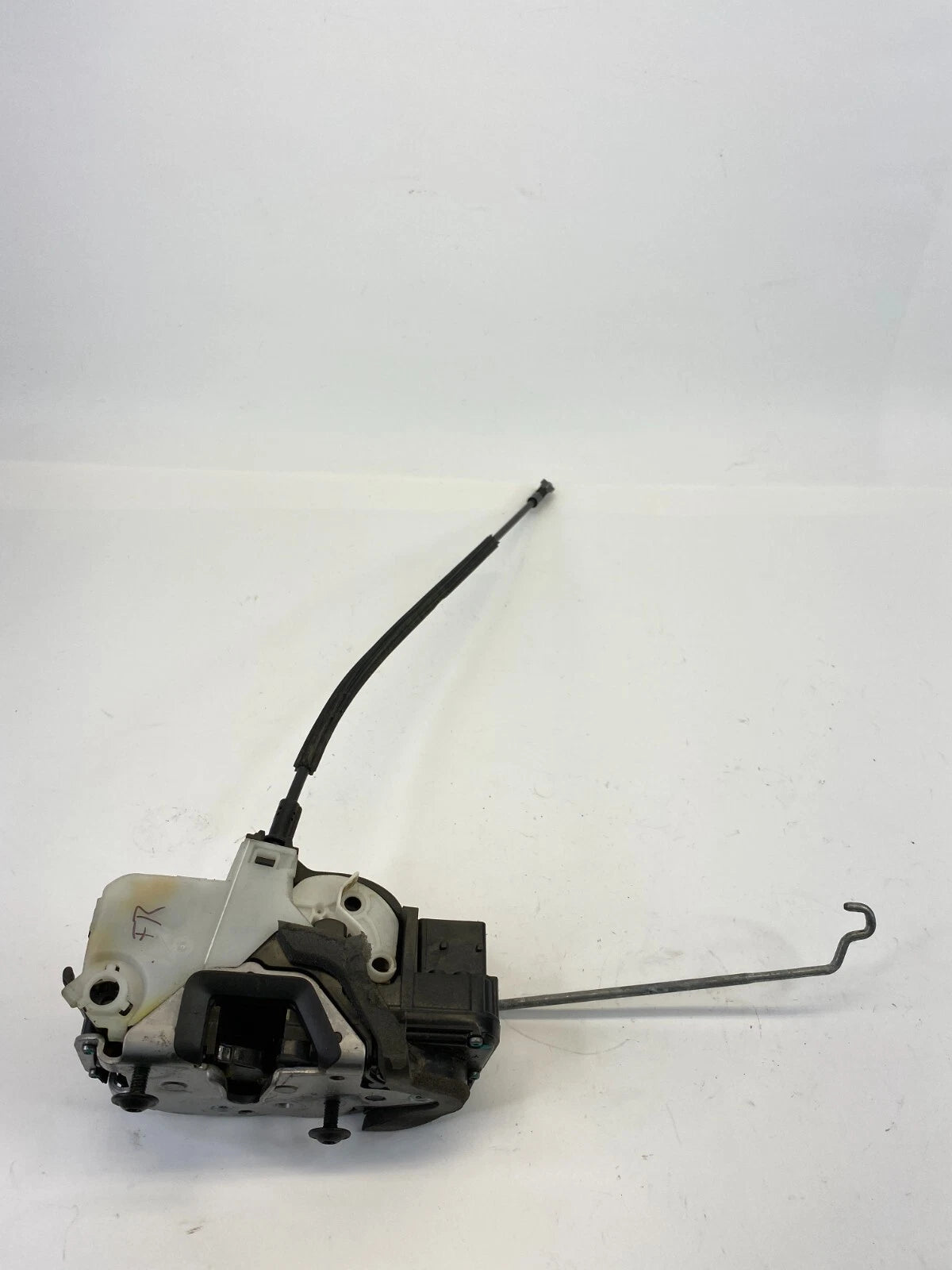 10-15 CHEVROLET EQUINOX FRONT RIGHT DOOR LOCK LATCH ACTUATOR RELEASE 13503802