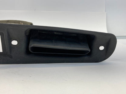 2009 2010 09 10 Dodge Journey Rear Trunk Lid License Lamp Light Molding Bezel