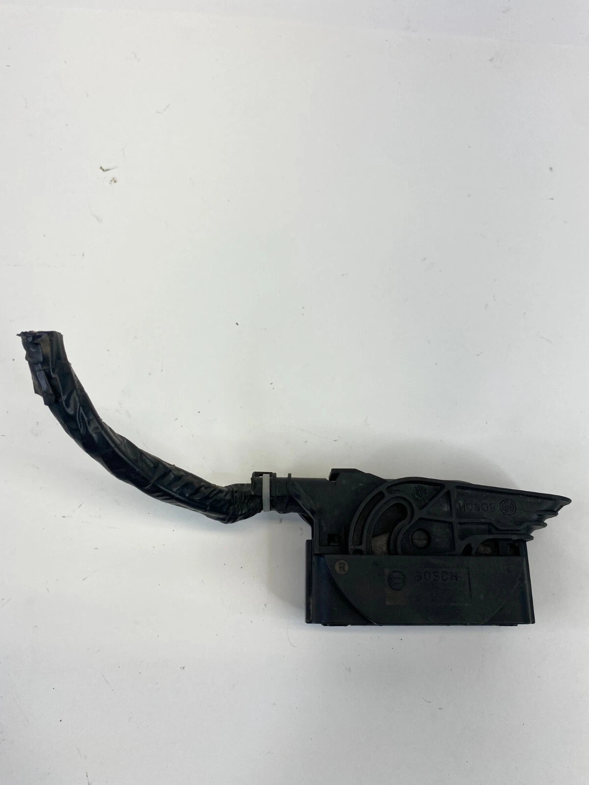 2016-2019 NISSAN SENTRA ABS PUMP ANTI LOCK BRAKE PLUG CONNECTOR 1928-40-5766 OEM