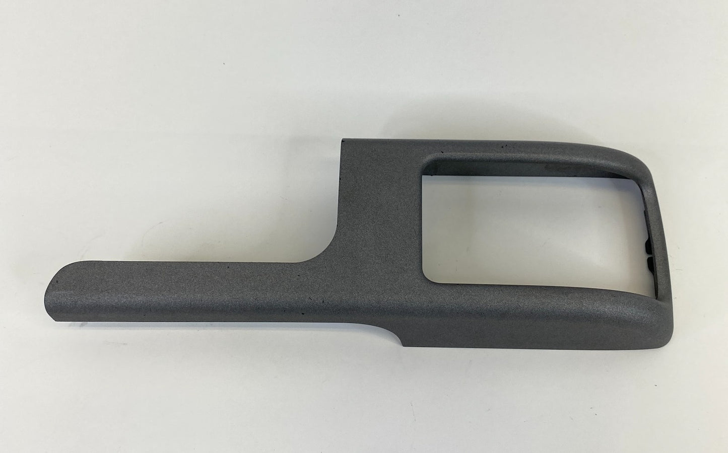 2003-2006 Range Rover Front Left Side Interior Door Handle Cover Trim Bezel OEM