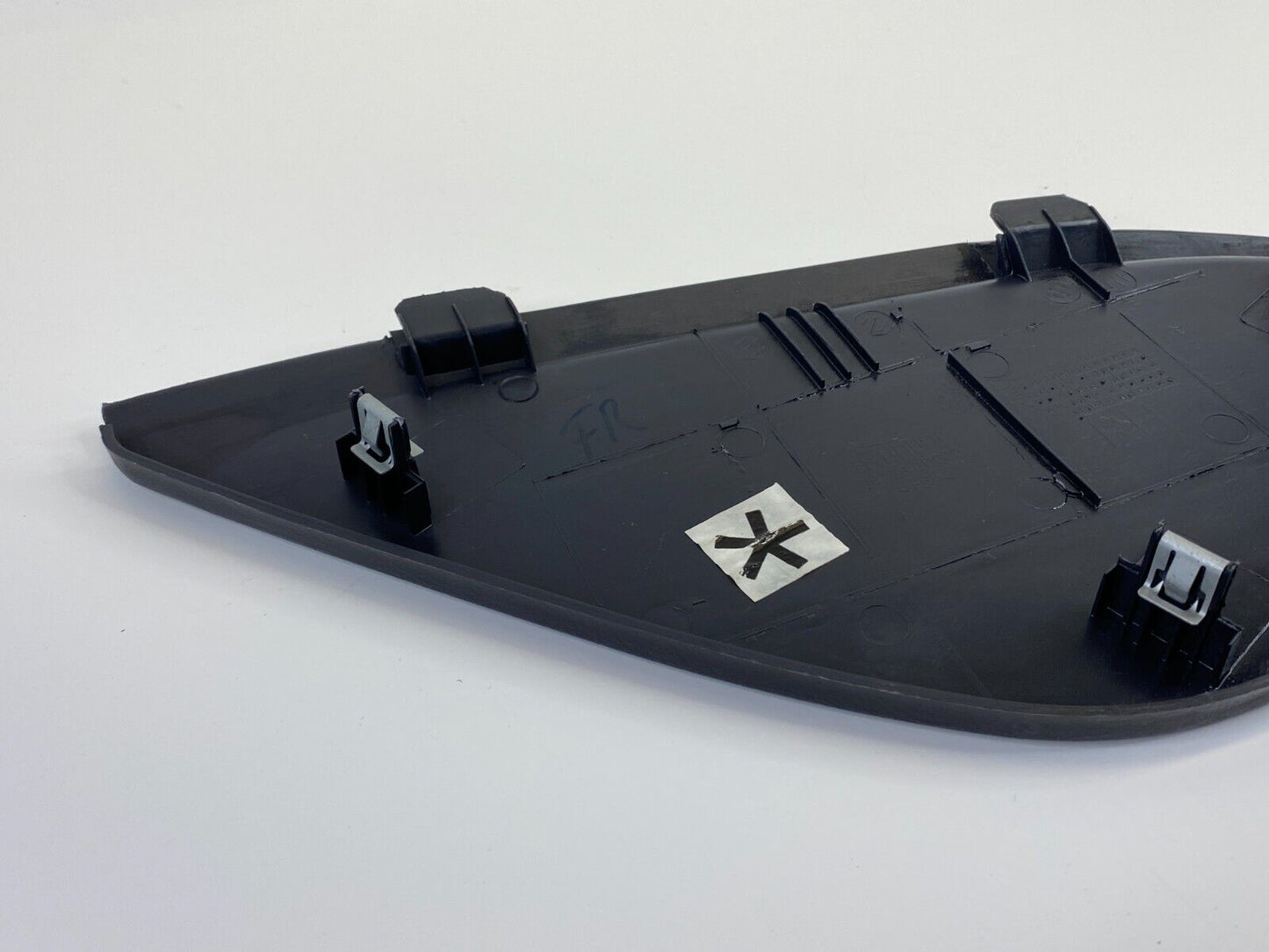 2004-2006 Hyundai Elantra Right Passenger Side Dash End Cap Trim 84768-2D000 OEM