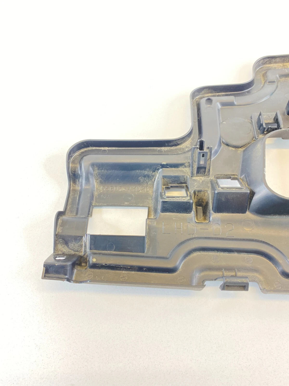 2010-2015 TOYOTA PRIUS UNDER DASH LEFT DRIVER PANEL COVER TRIM 55606-47020