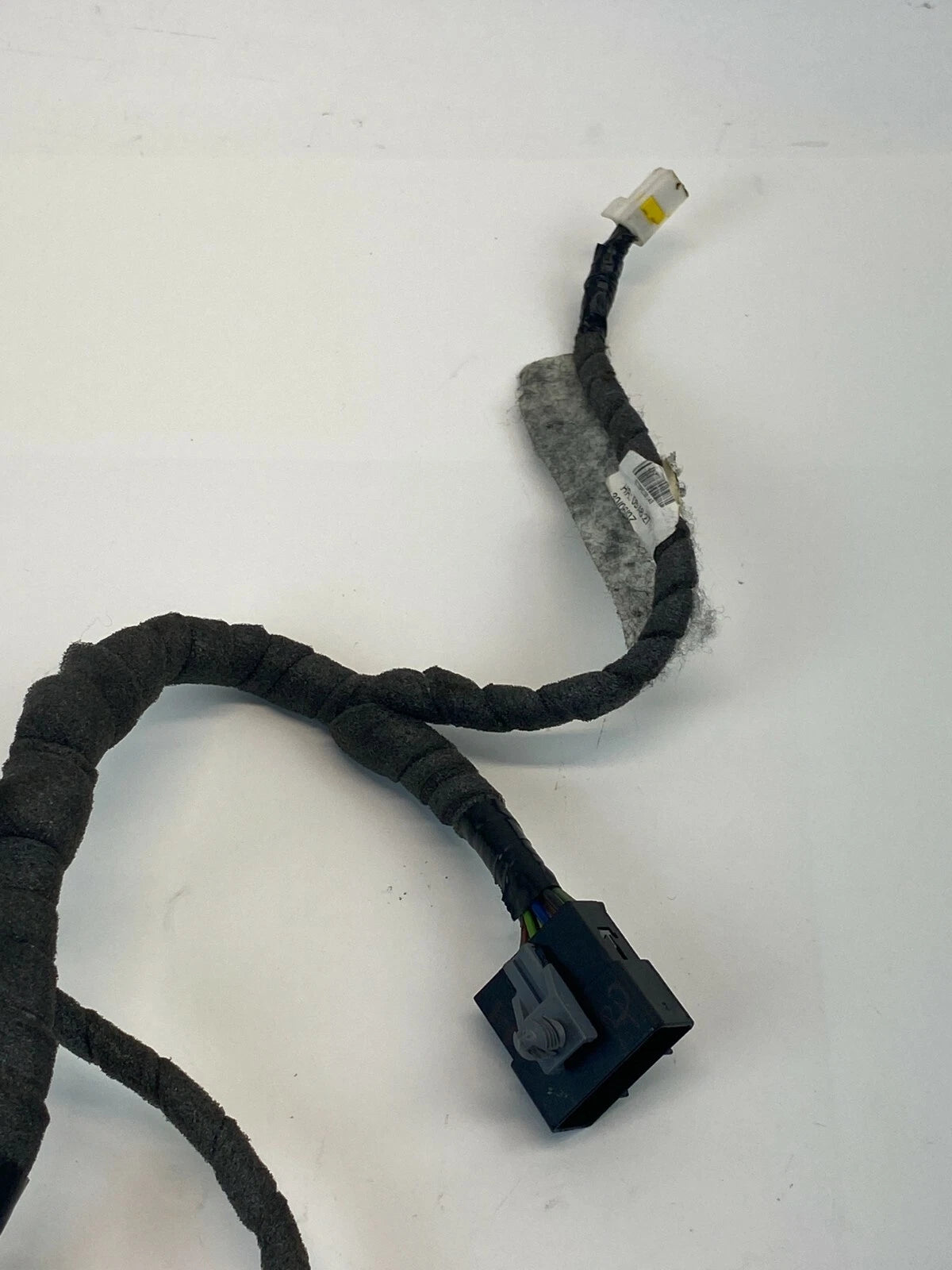 2008-2010 SATURN VUE FRONT RIGHT PASSENGER SIDE DOOR PANEL HARNESS WIRE WIRING